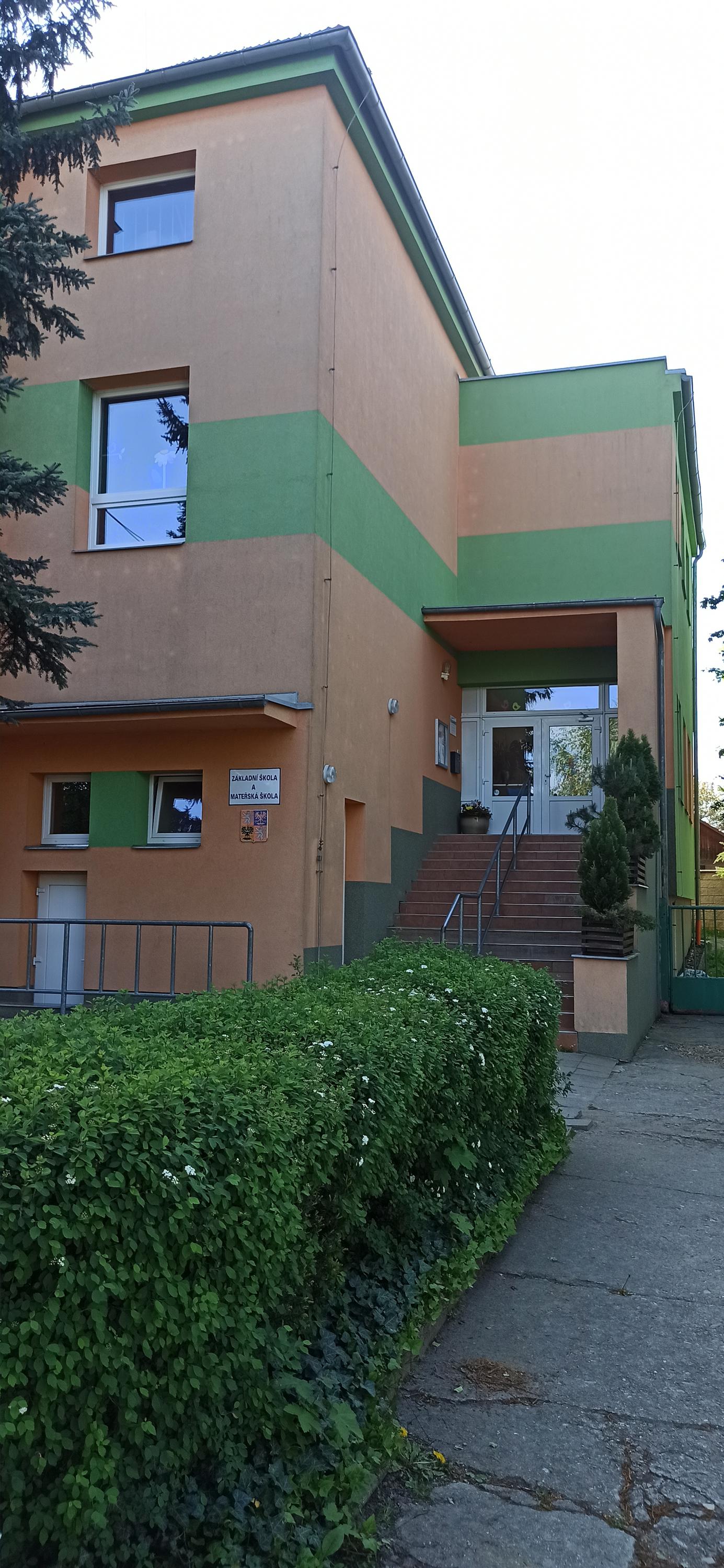 ZŠ a MŠ Krumvíř foto 5