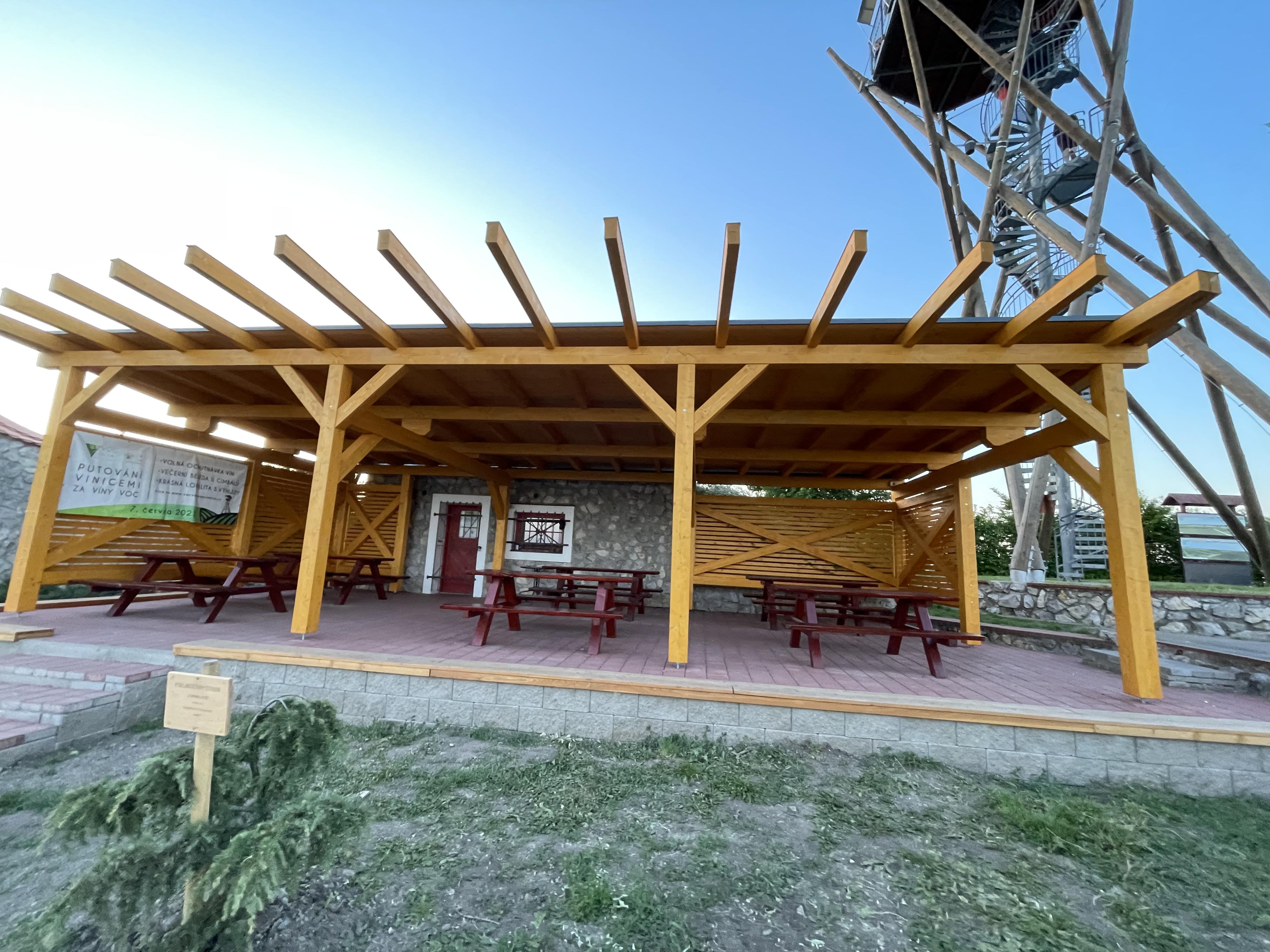 Občerstvení pod rozhlednou