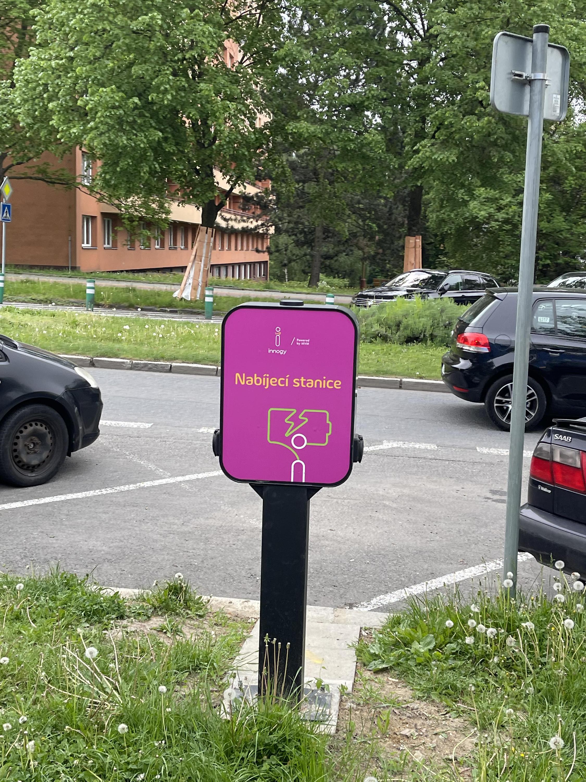 Dobíjecí stanice innogy foto 4