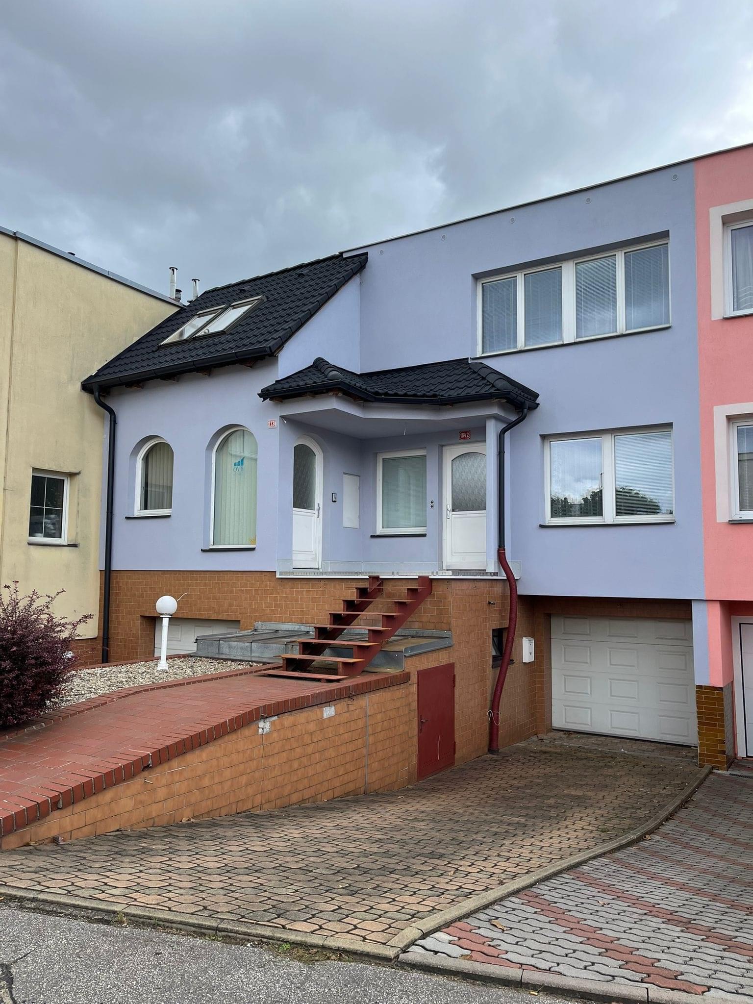 Profesionální nátěry fasád