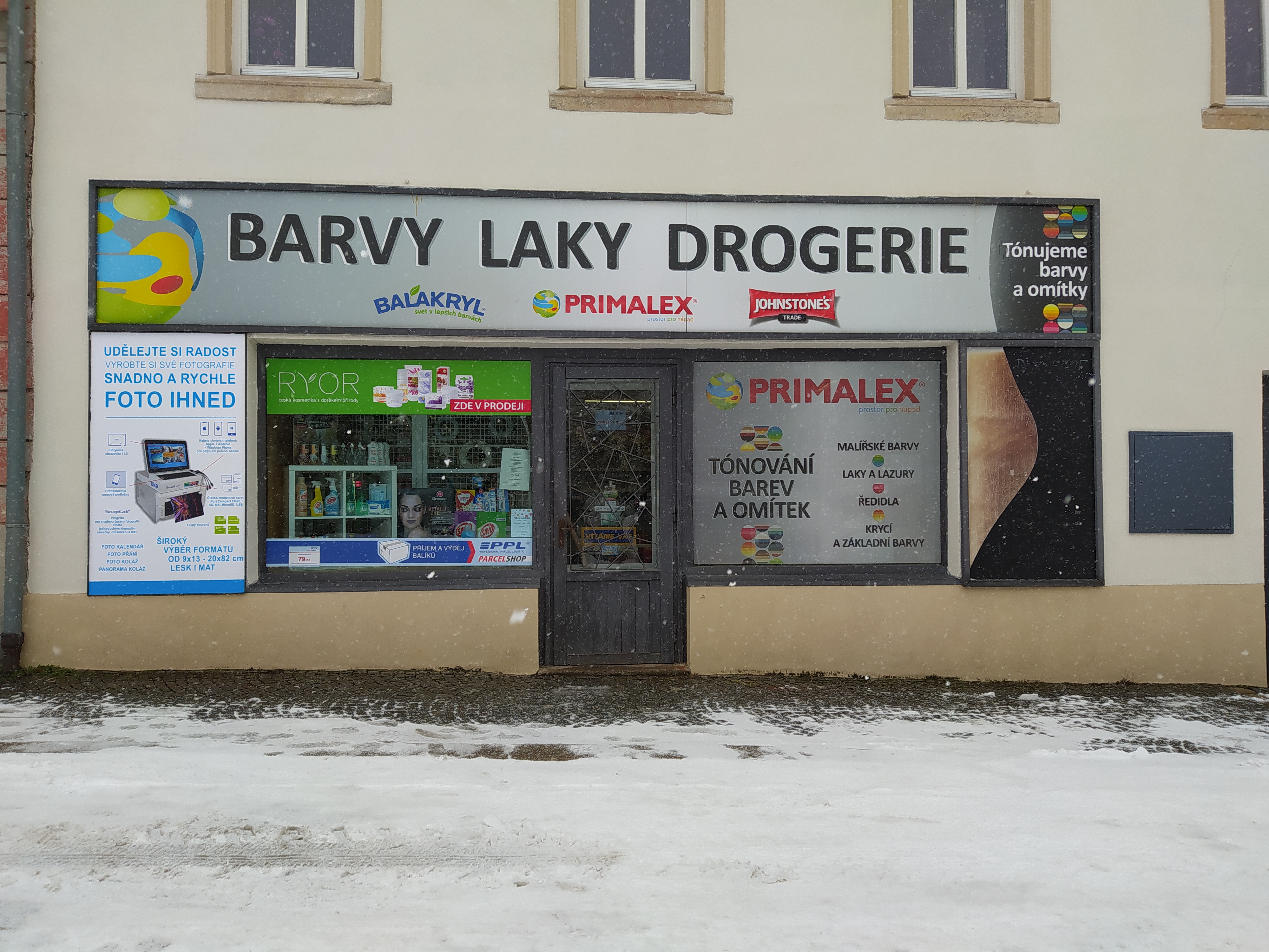 Barvy Laky Drogerie - CENTRUM 3000 s.r.o.