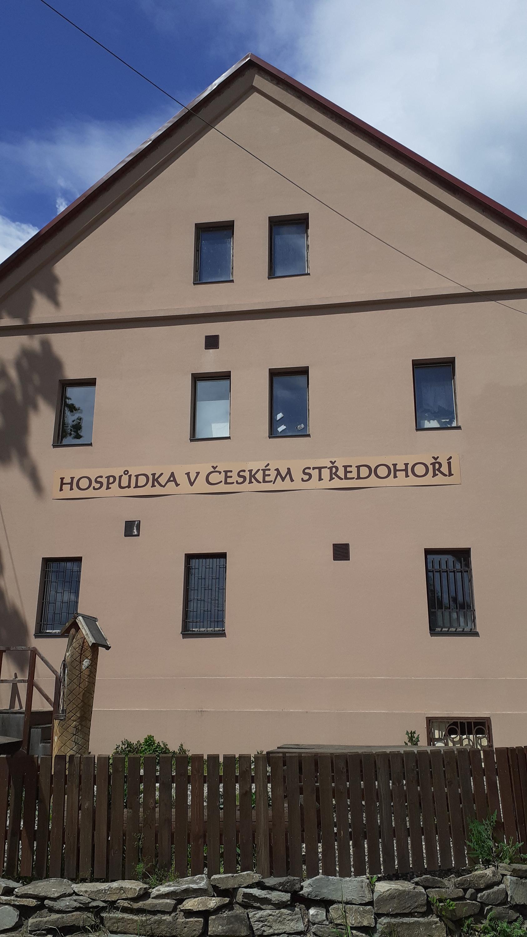 Hospůdka v Českém středohoří foto 2