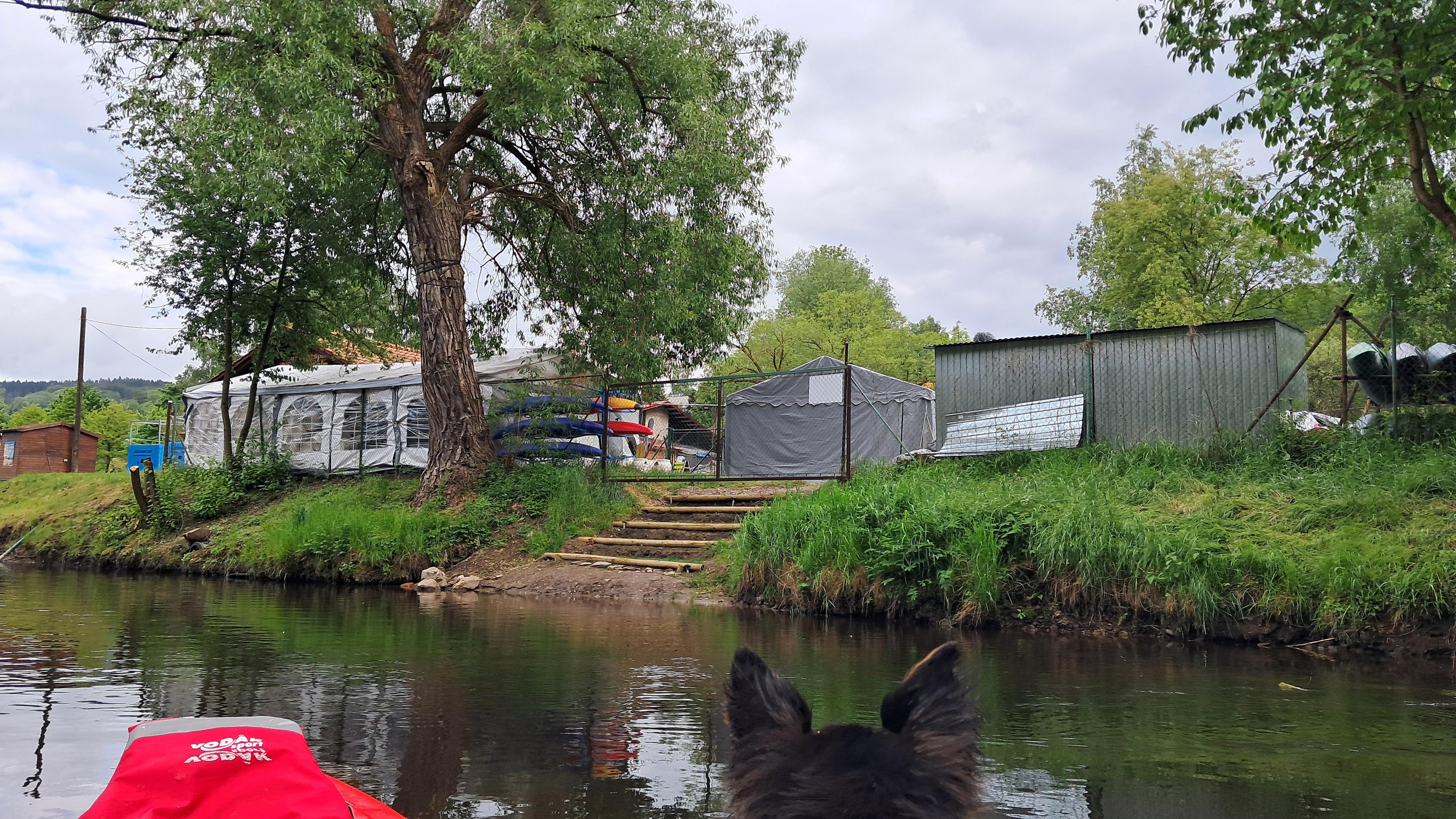 Půjčovna lodí Dronte