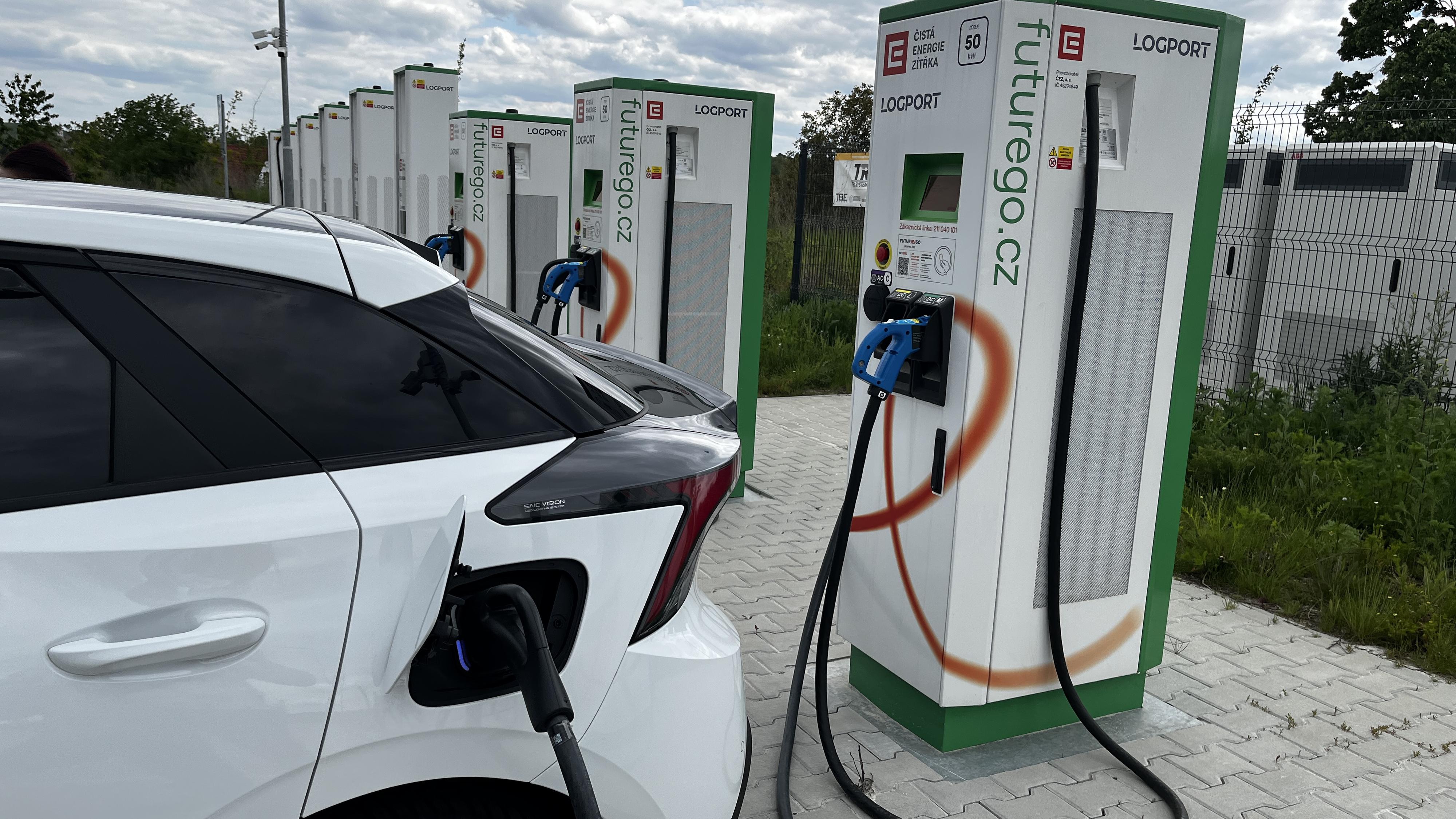 Nabíjecí stanice ČEZ