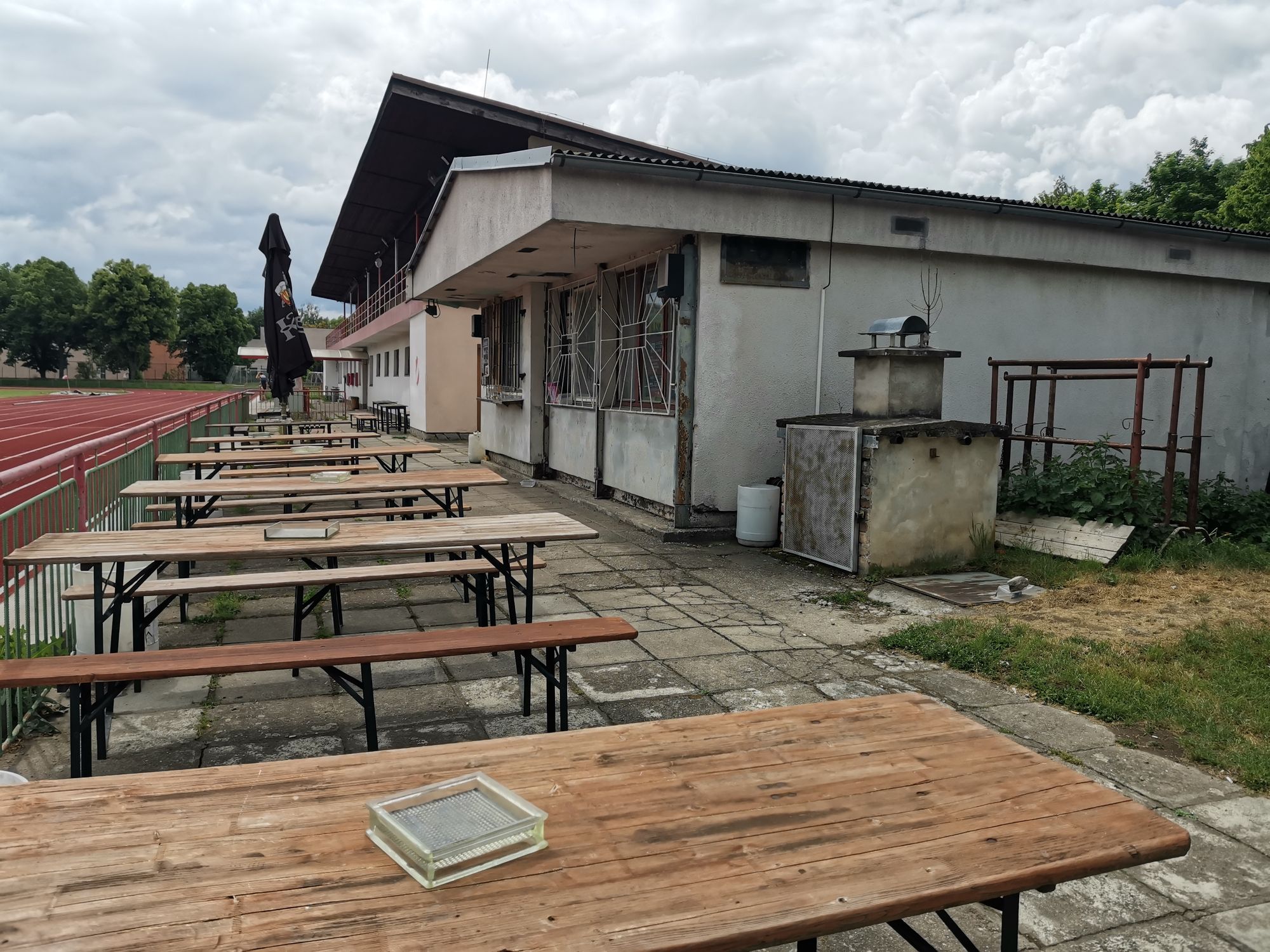 Hospůdka na stadioně foto 2