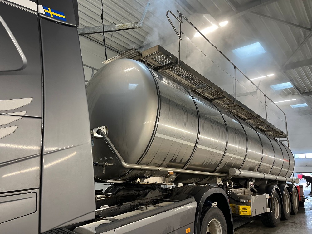 Mycí centrum VYTÁSEK s.r.o. - cisterny foto 4