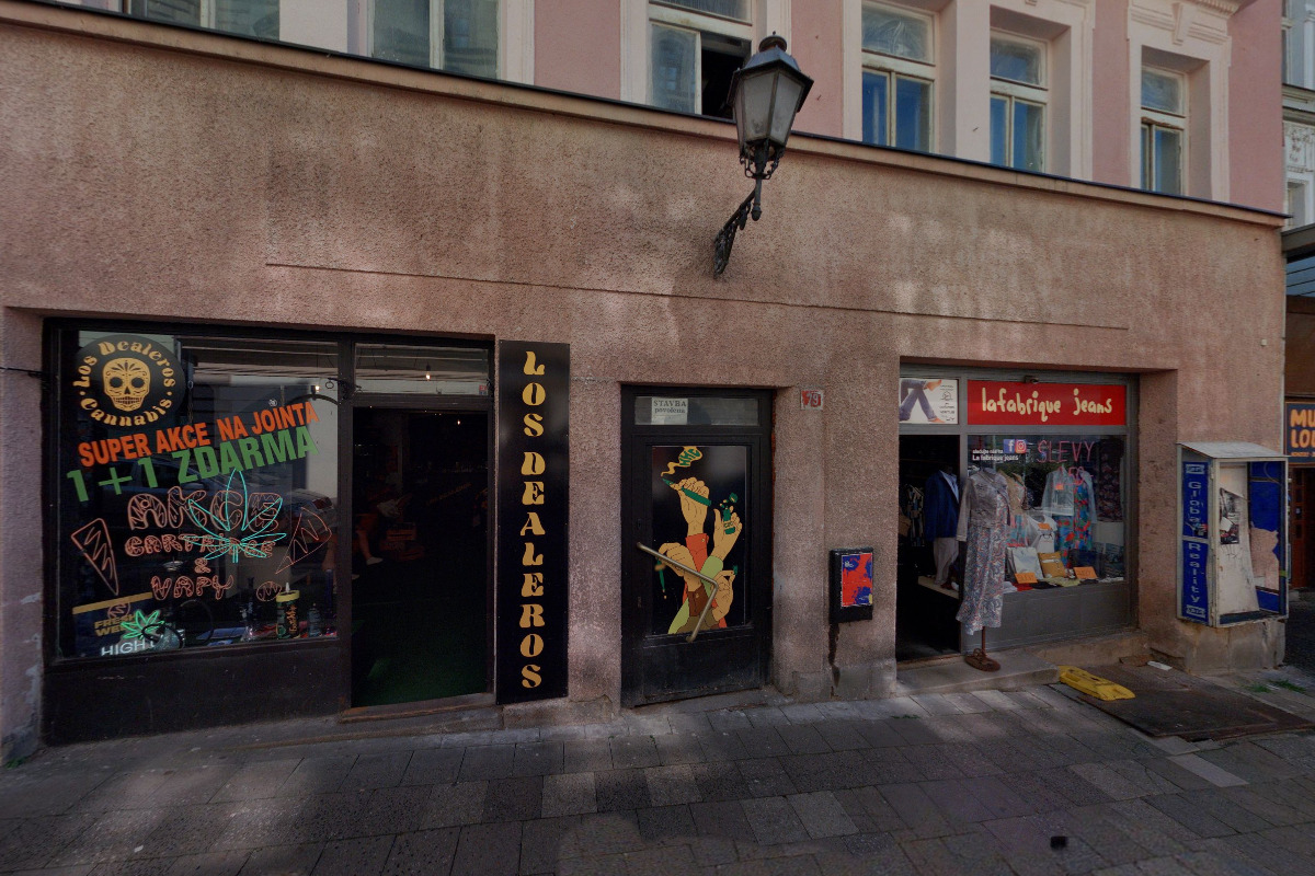 Realitní makléřka - JUDr. Sandra Sophia Loudová