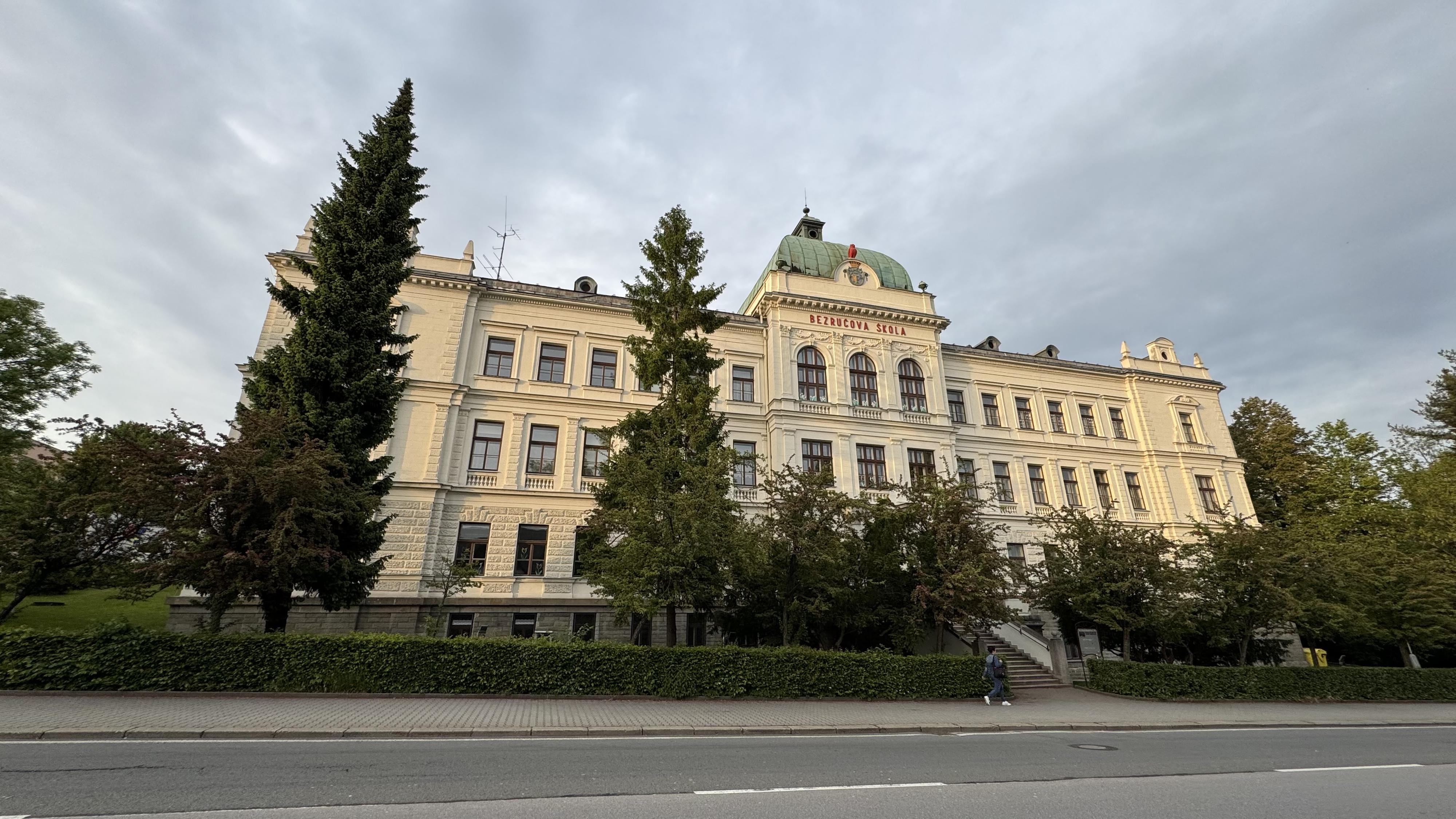 ZŠ národního umělce Petra Bezruče, Frýdek-Místek foto 5