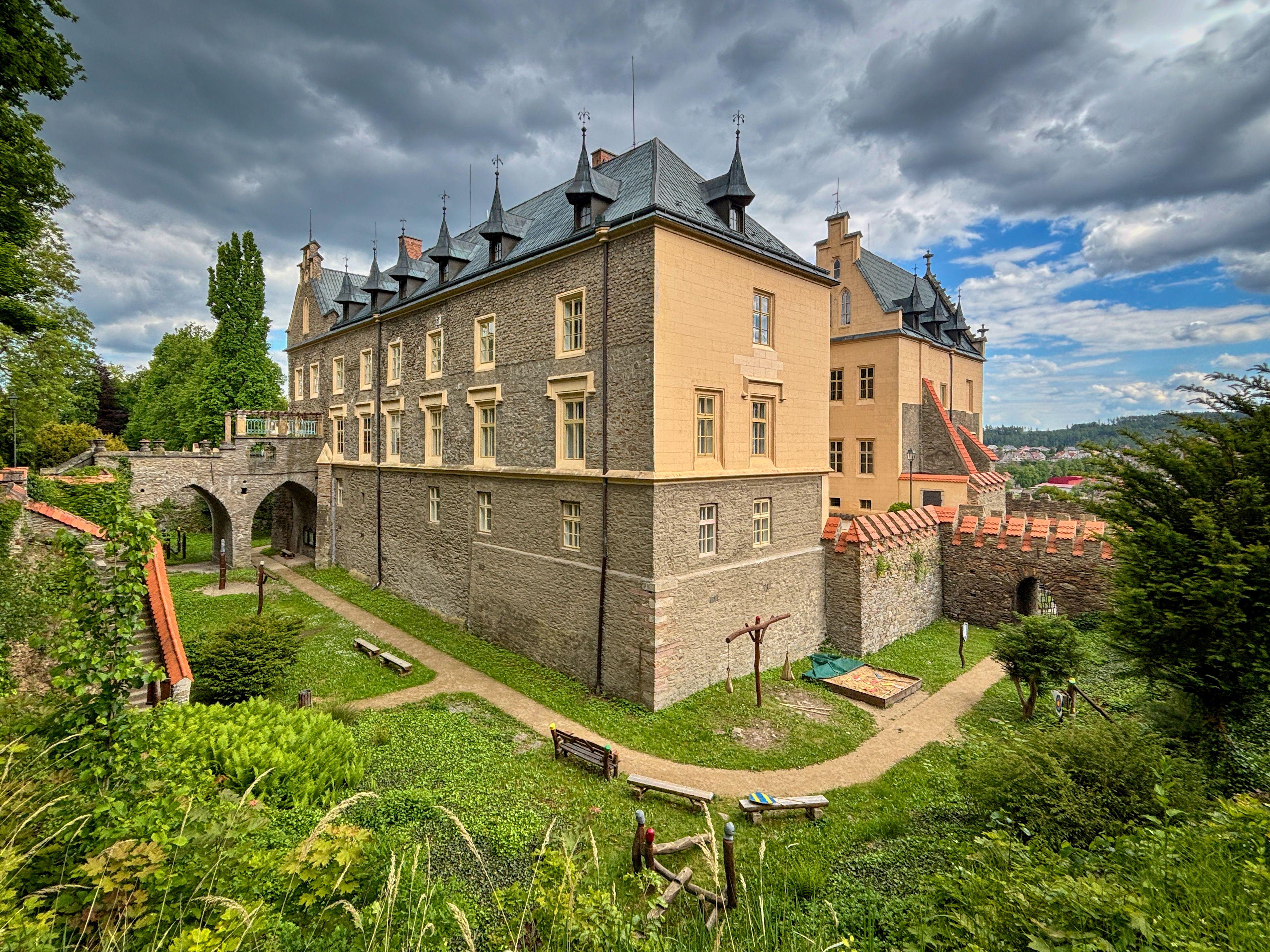 Zámek Zruč nad Sázavou foto 5