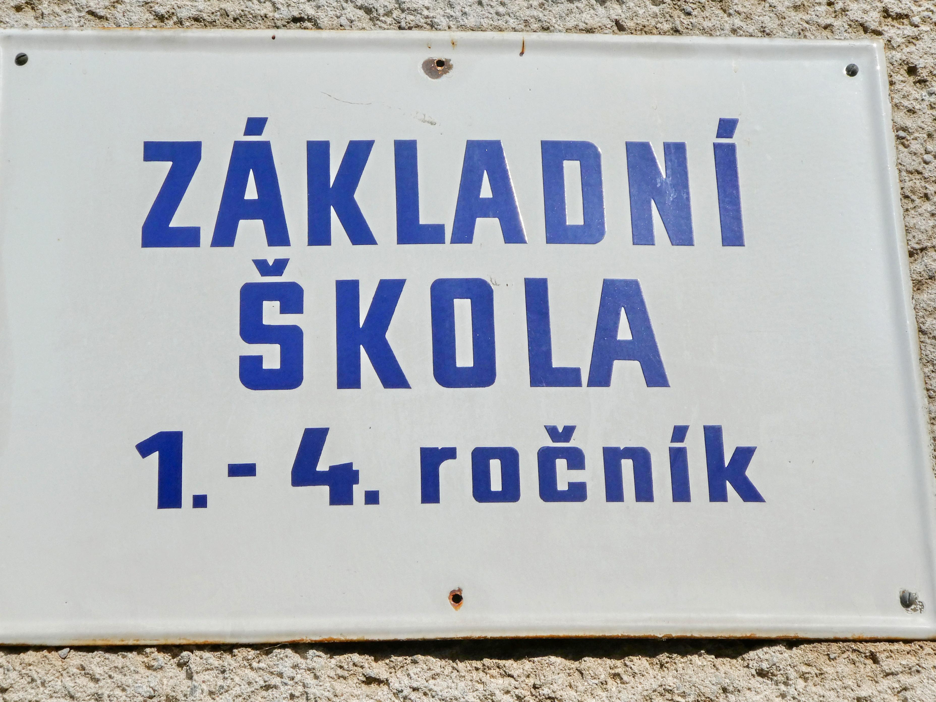 ZŠ Záboří nad Labem foto 2