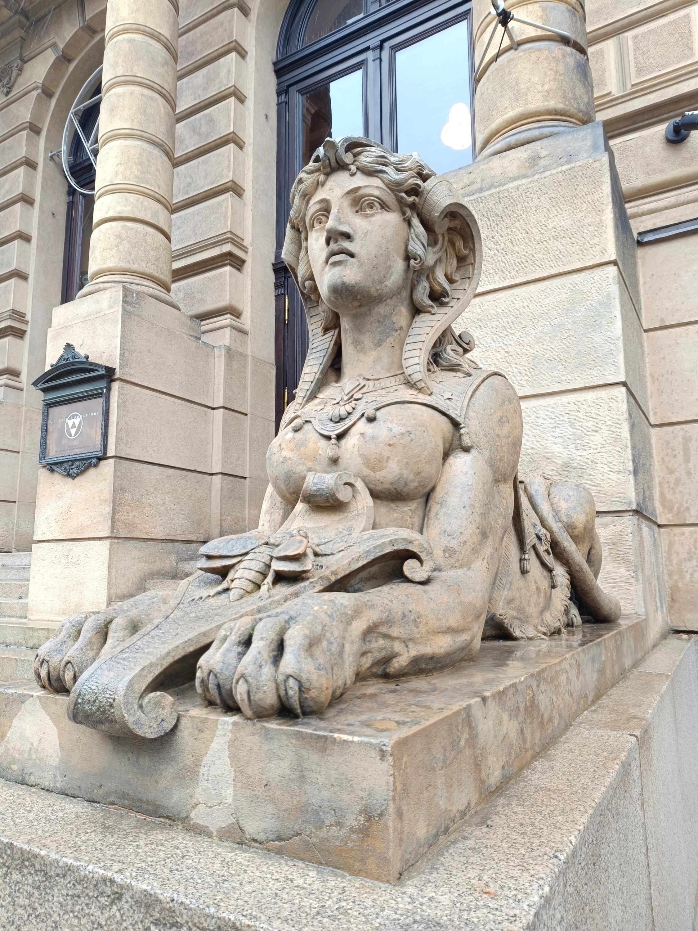 Galerie Rudolfinum foto 4