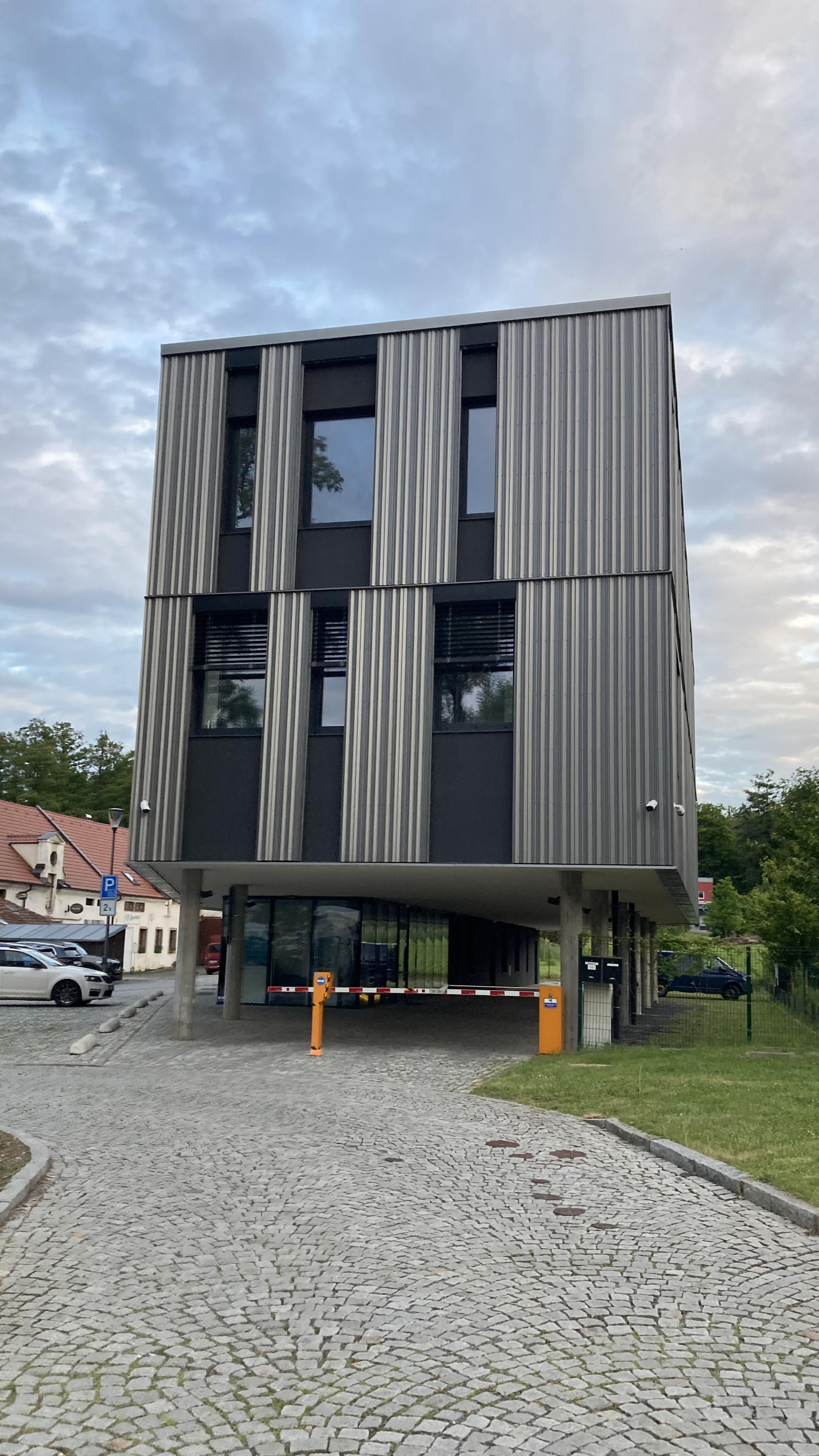 Rigaku Innovative Technologies Europe, s.r.o. foto 2