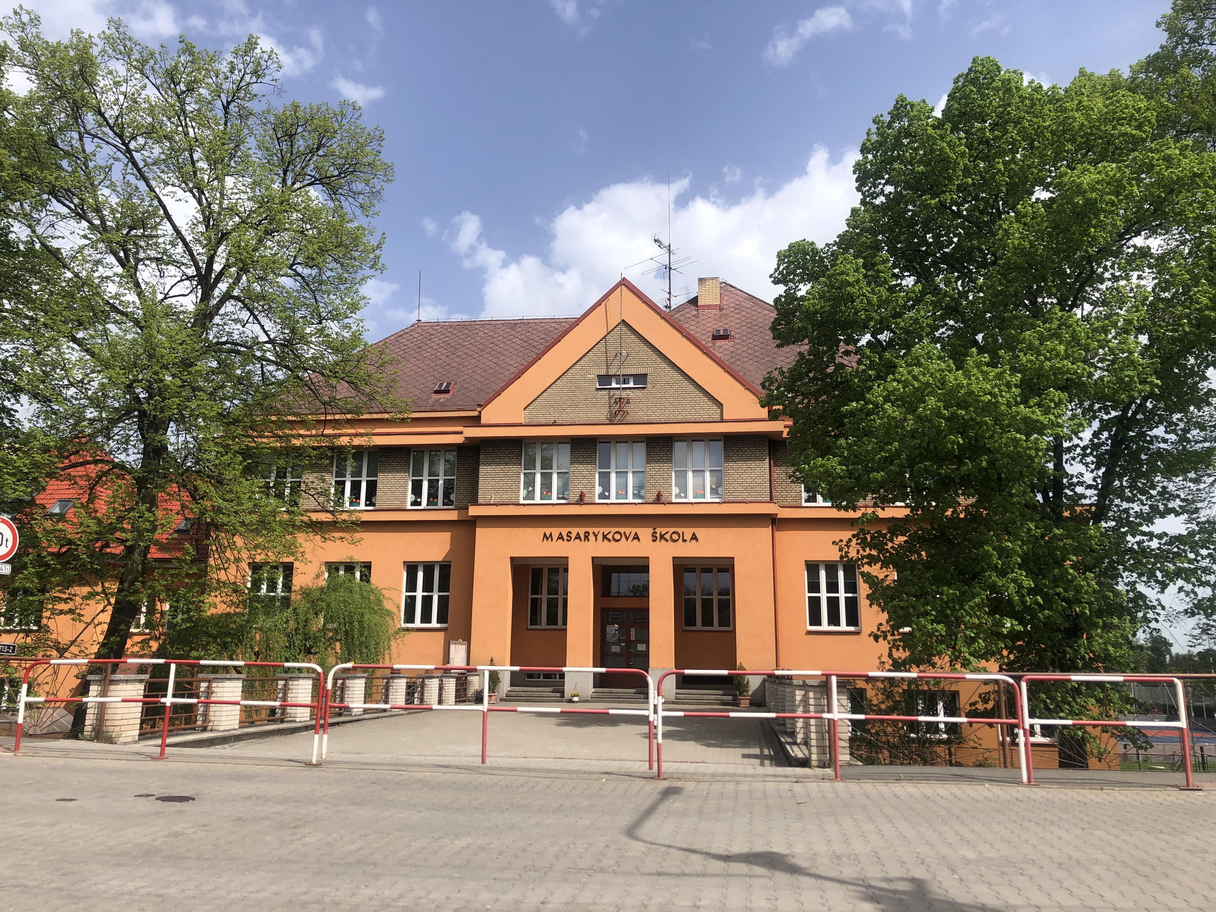 ZŠ T.G. Masaryka Komárov foto 2
