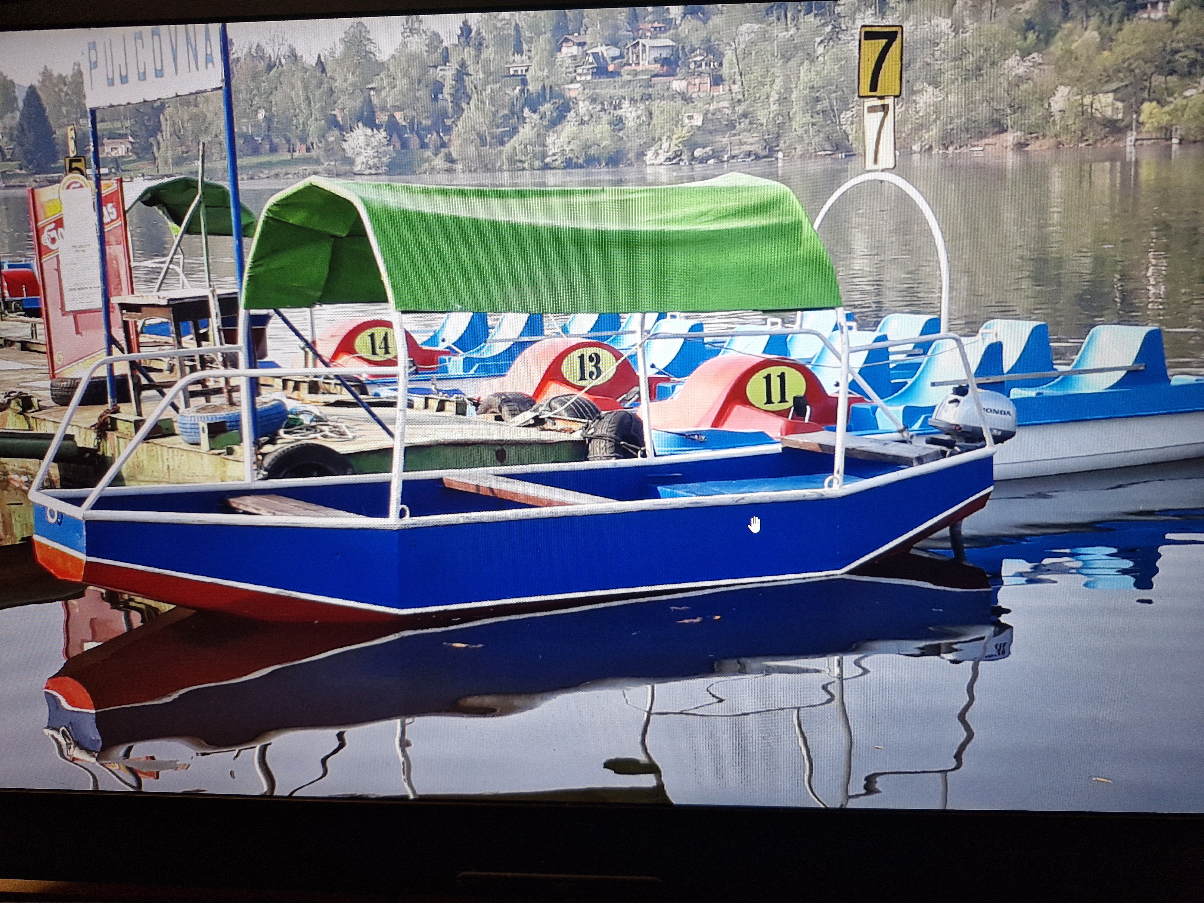 Půjčovna lodí Rabyně foto 2