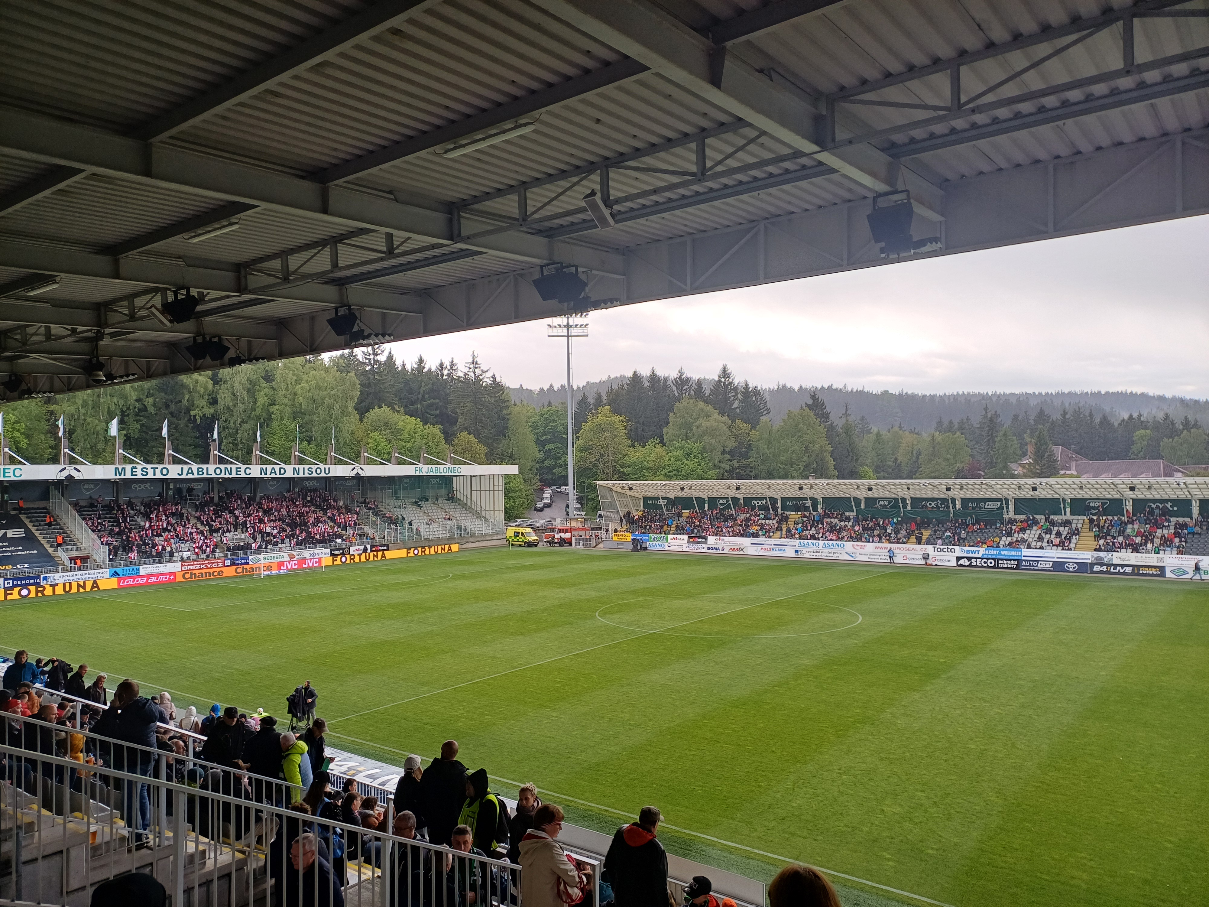 Fotbalový stadion Střelnice foto 5