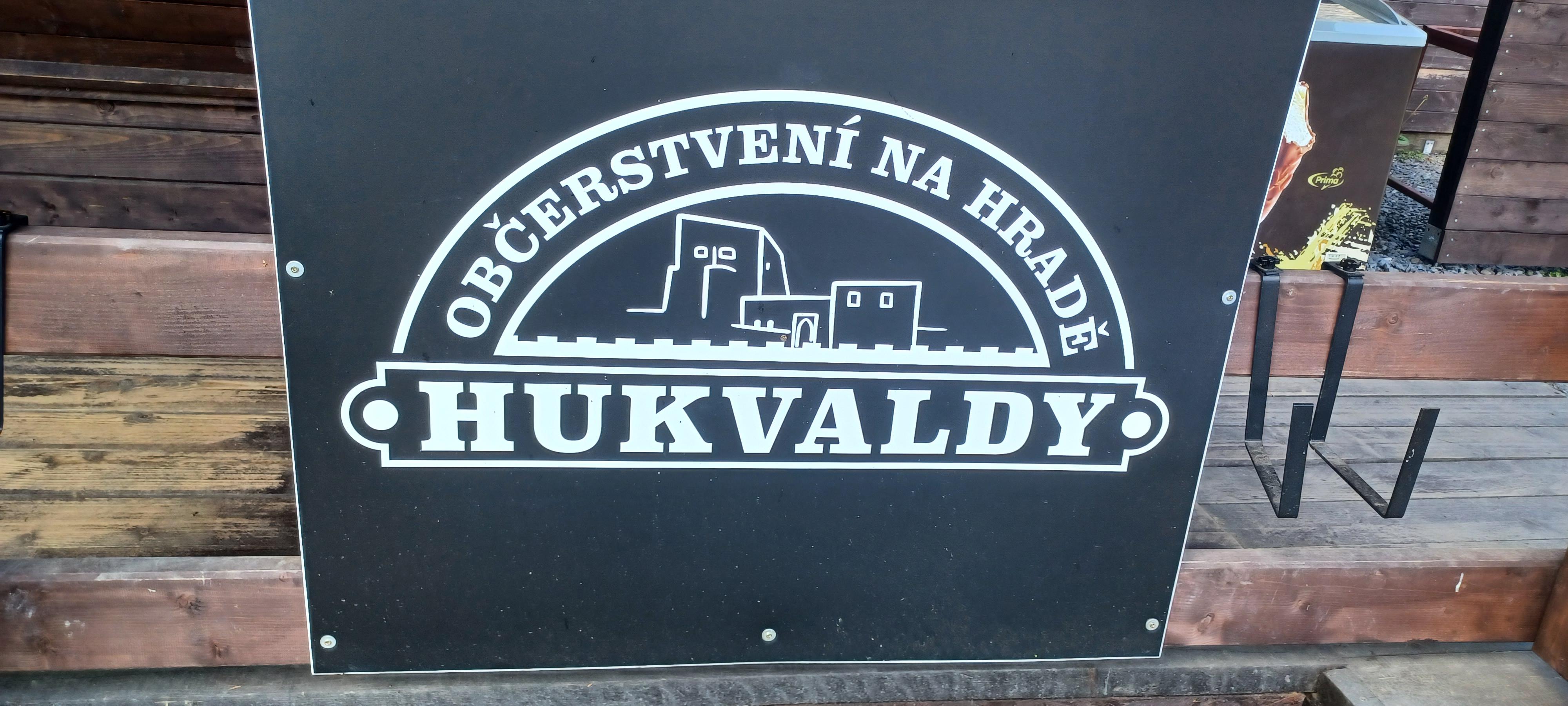 Bistro zřícenina hradu Hukvaldy foto 2