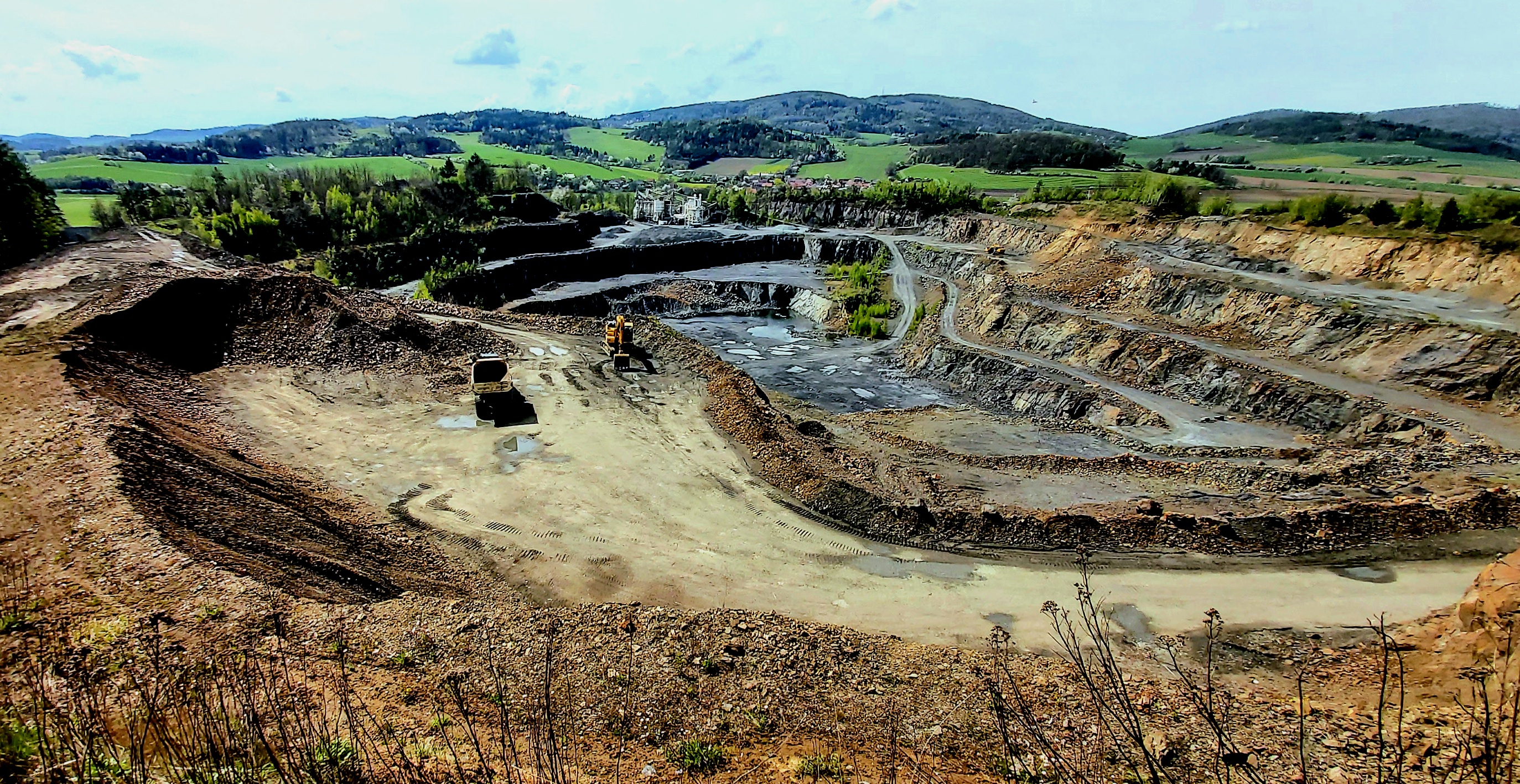 EUROVIA Kamenolomy, a.s. - Lom Svrčovec foto 4