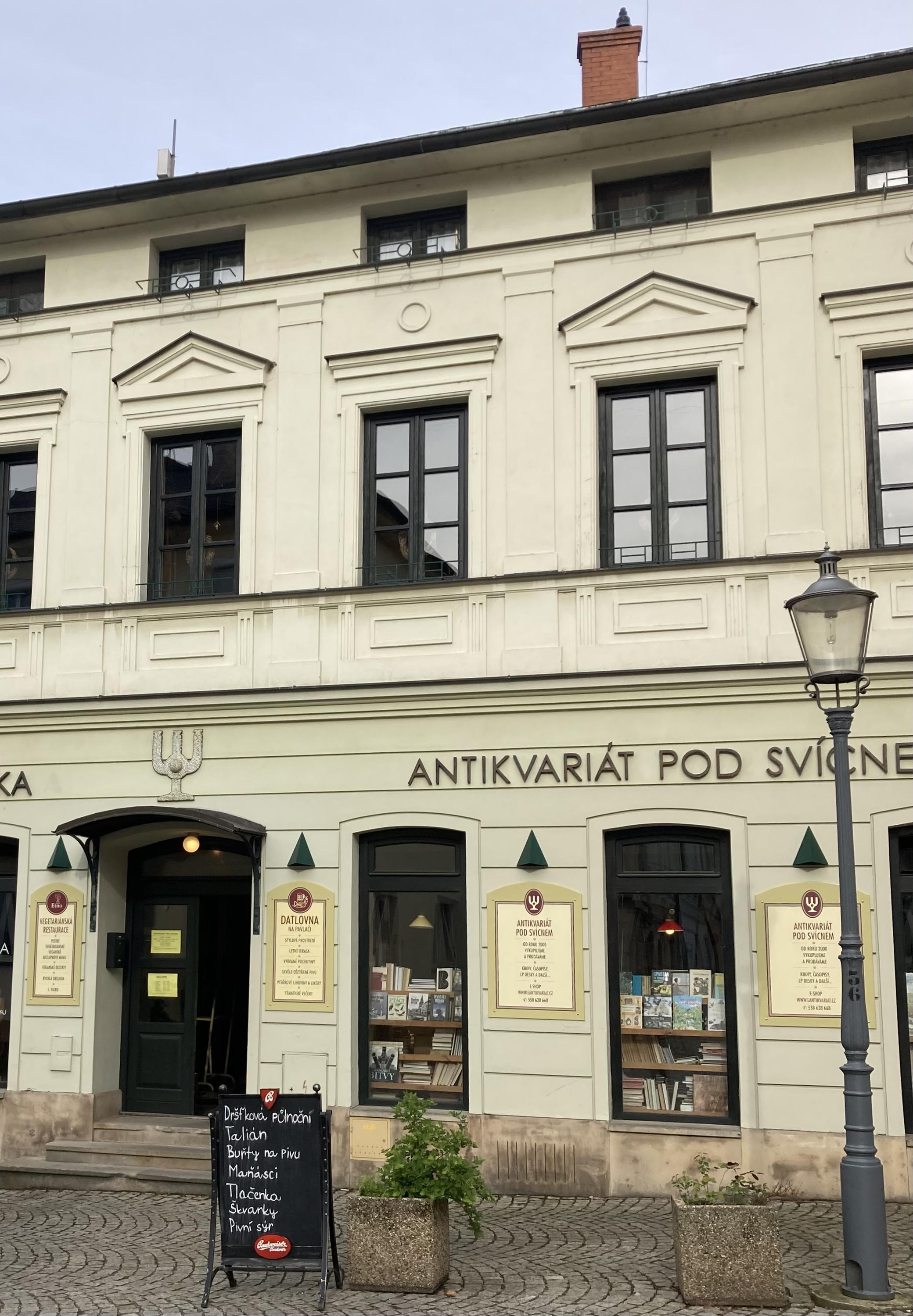Antikvariát Pod Svícnem / eAntikvariat.cz foto 2