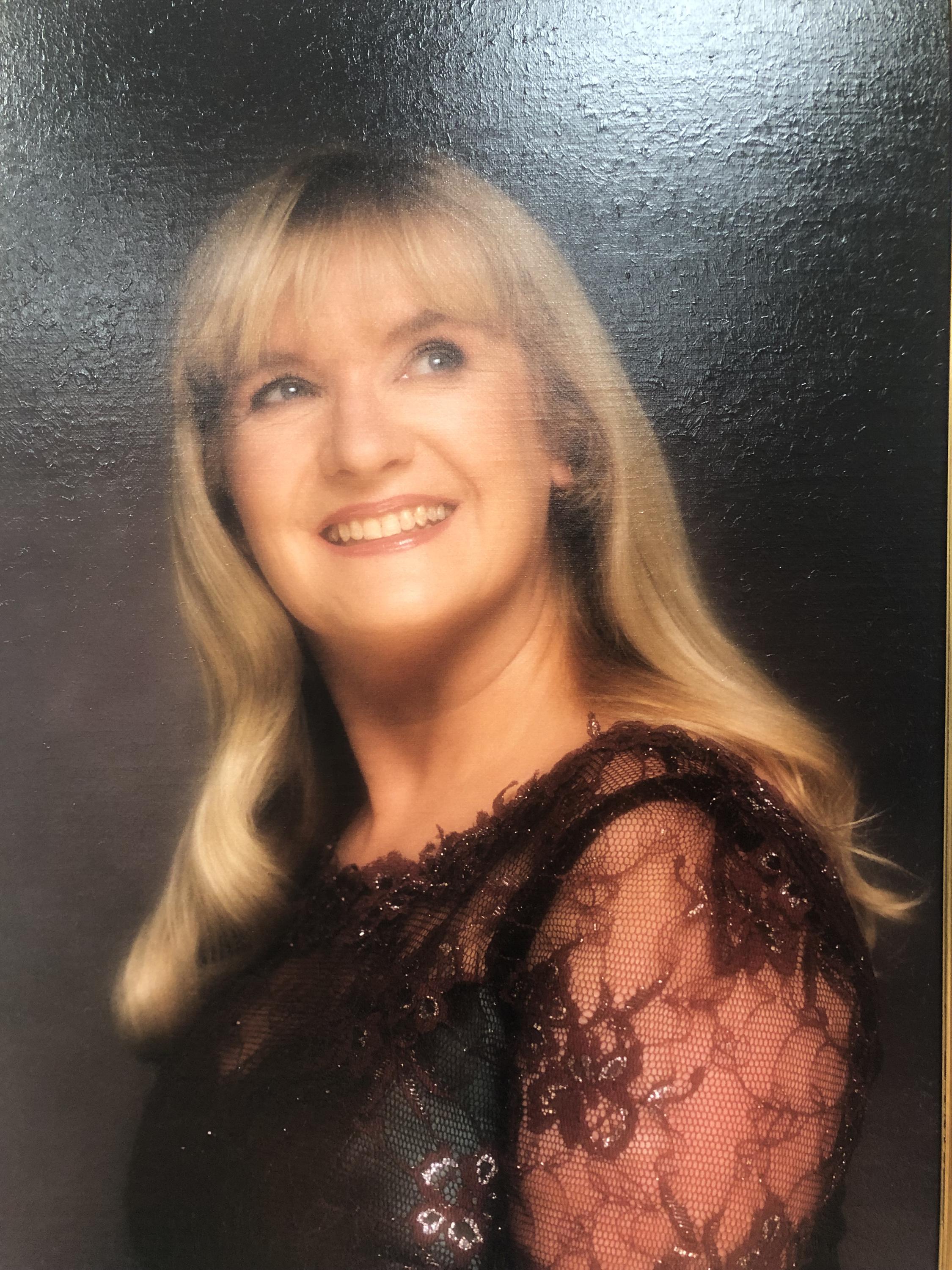 Daňový poradce ev. č. 0389 Mgr. Ing. Dagmar Christophová foto 2