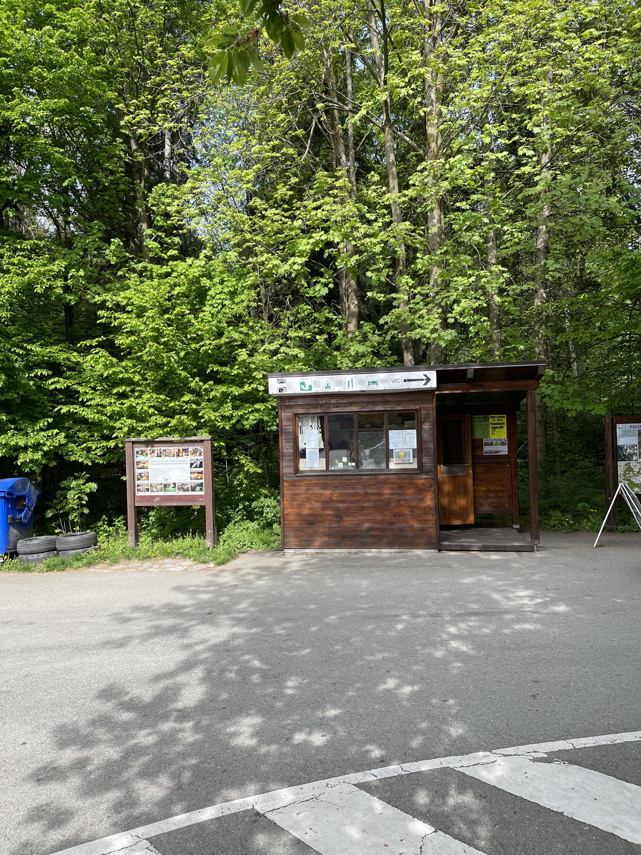 Parkoviště Macocha foto 6