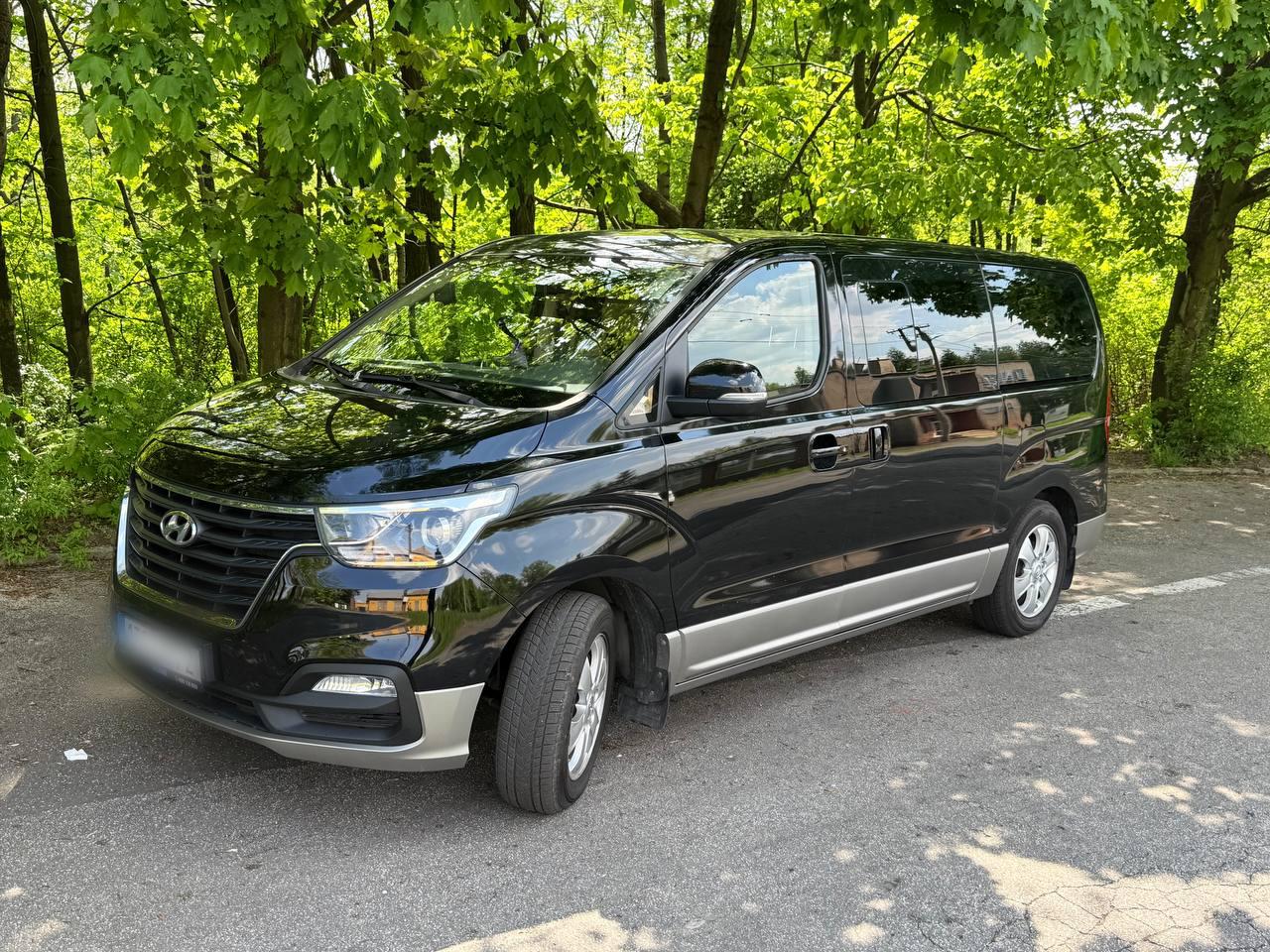 AIRPORTS TAXI MINIBUS 7+1 foto 4