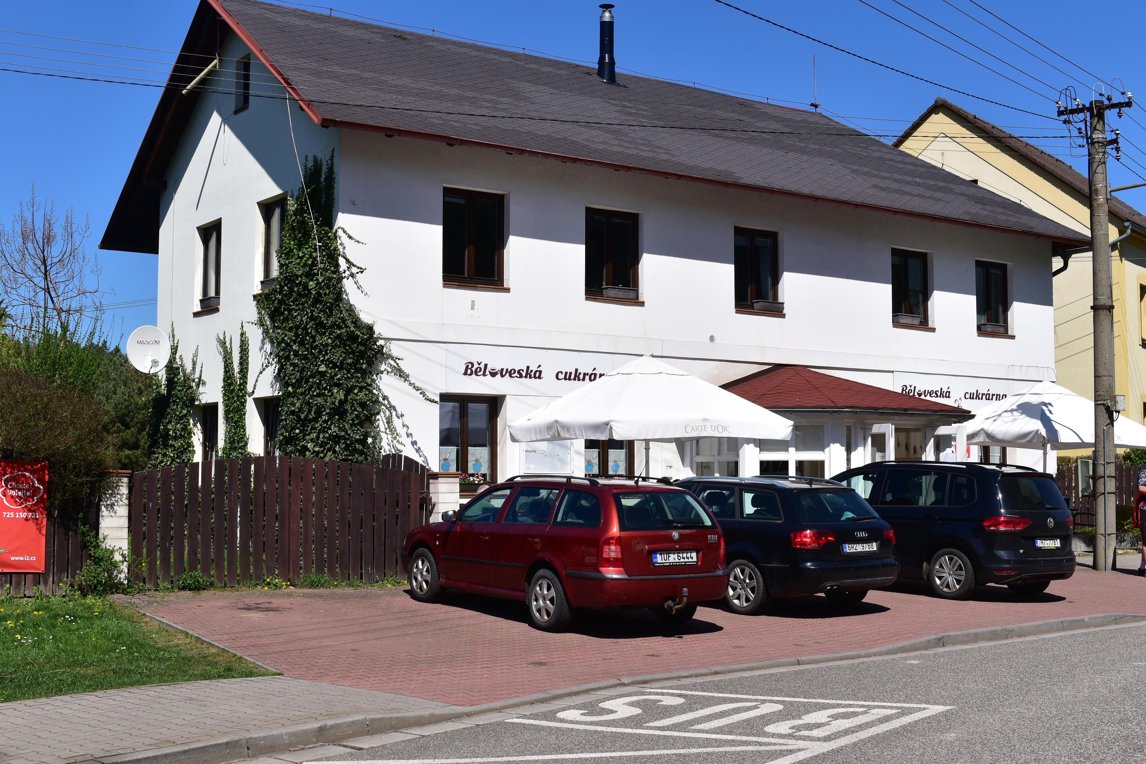 Běloveská cukrárna foto 3