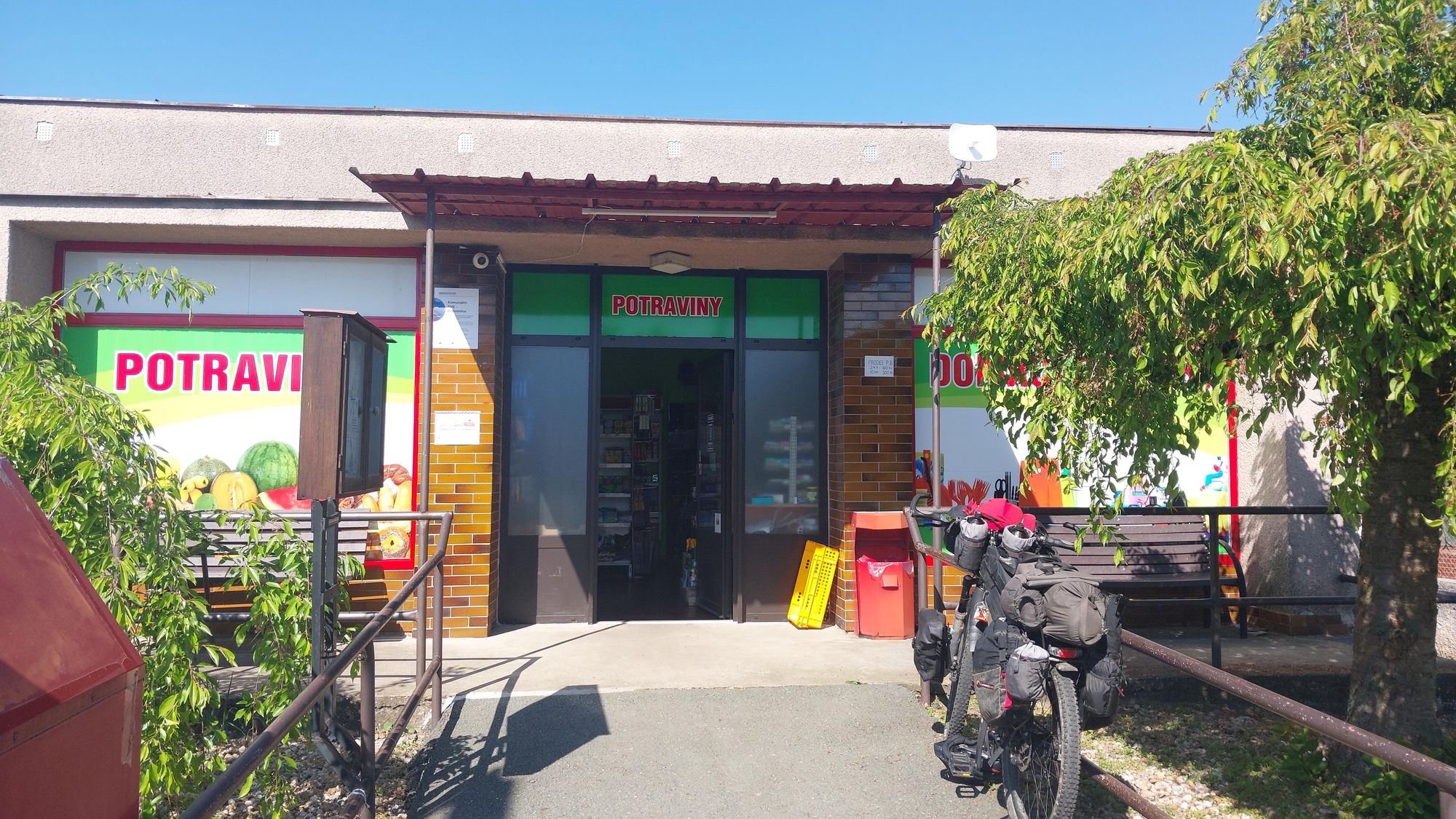Potraviny Rohoznice foto 2