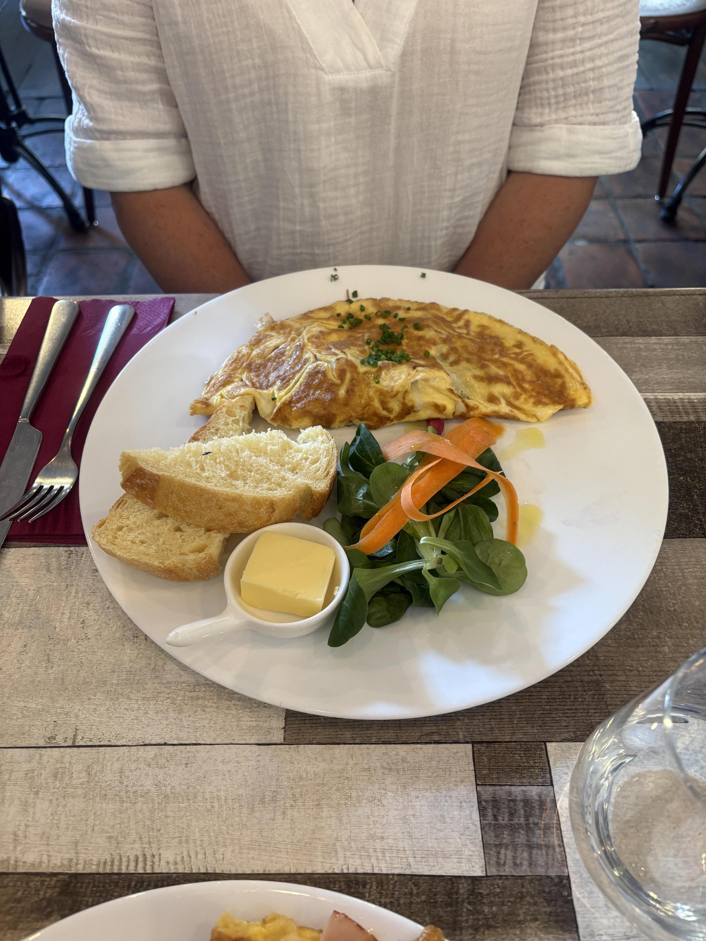 CAFE LOUIS VÝTOŇ & RESTAURANT foto 5