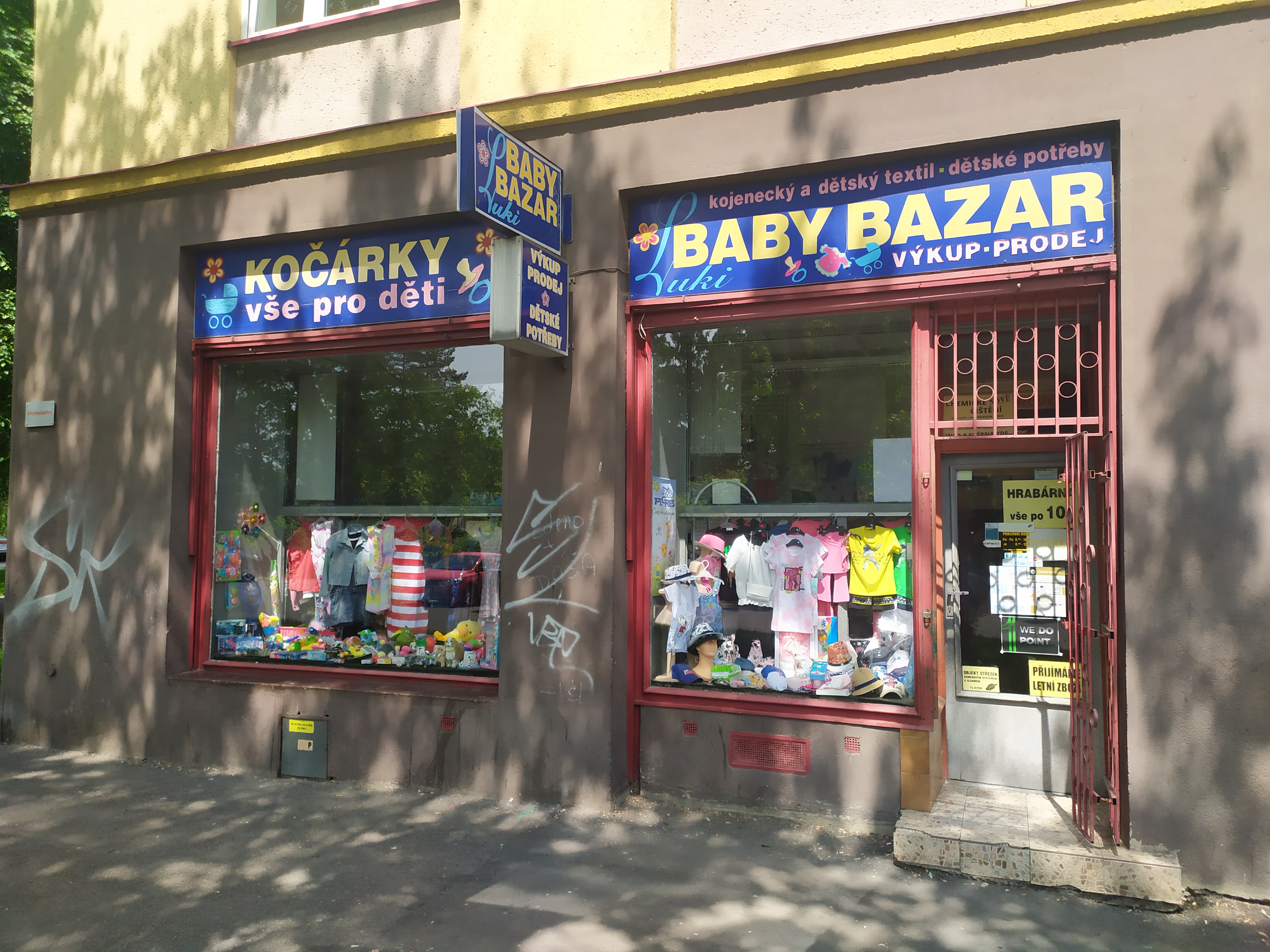 Baby Bazar Luki