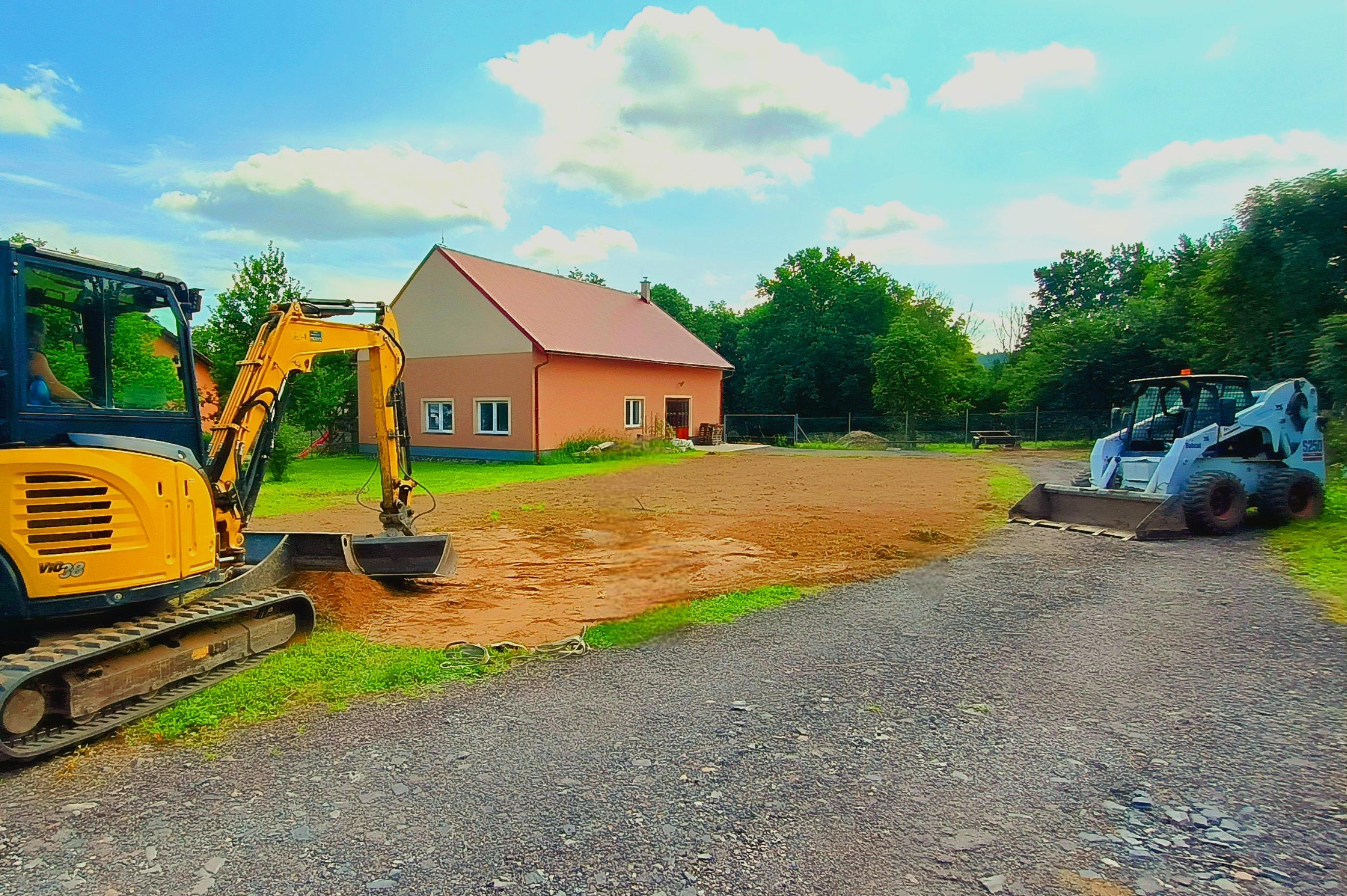 Louvar Skuteč - zemní práce