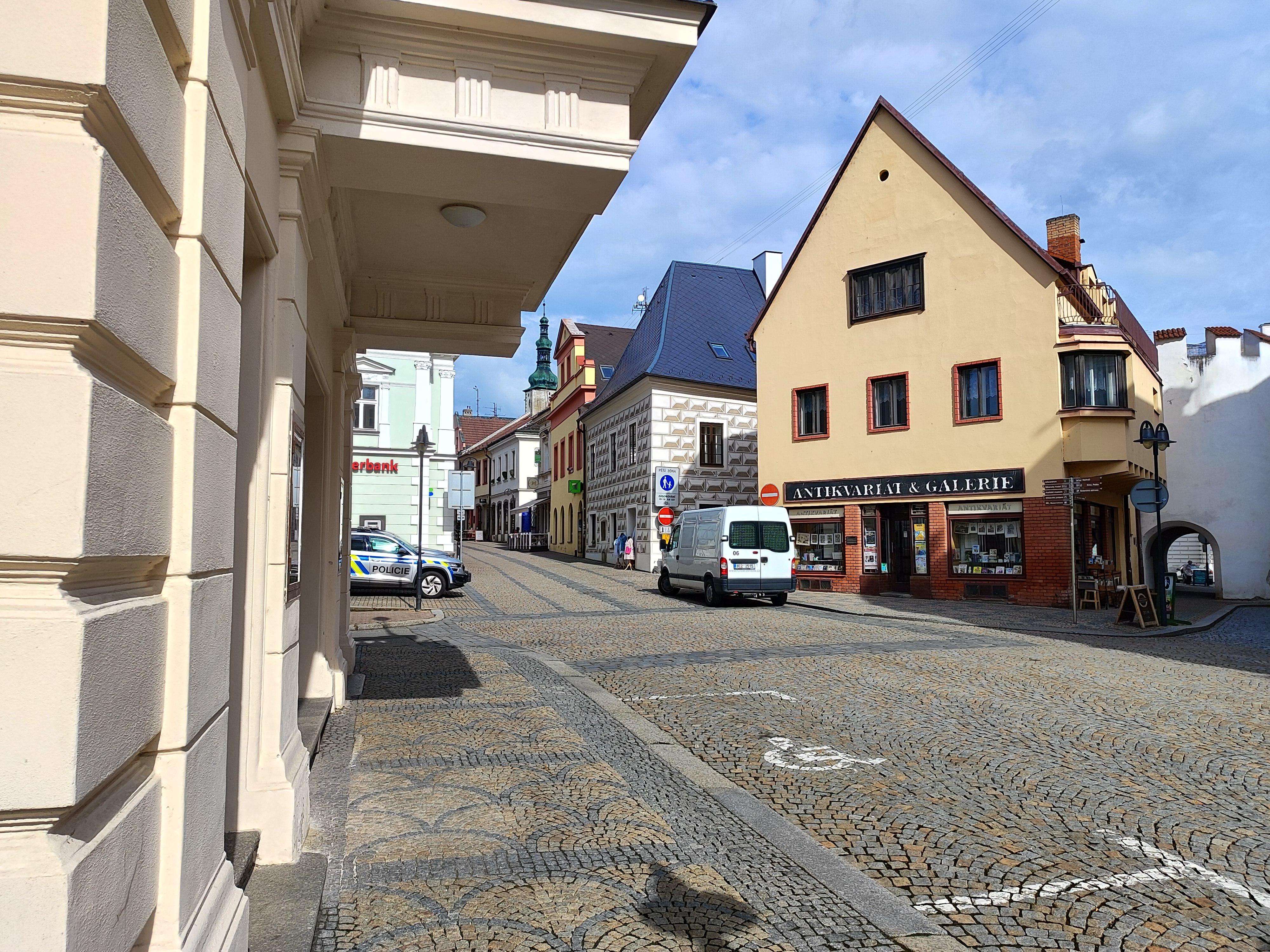Antikvariát a galerie Bastion foto 5