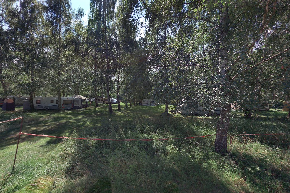 Kemp u Písečáku - stání pro karavany
