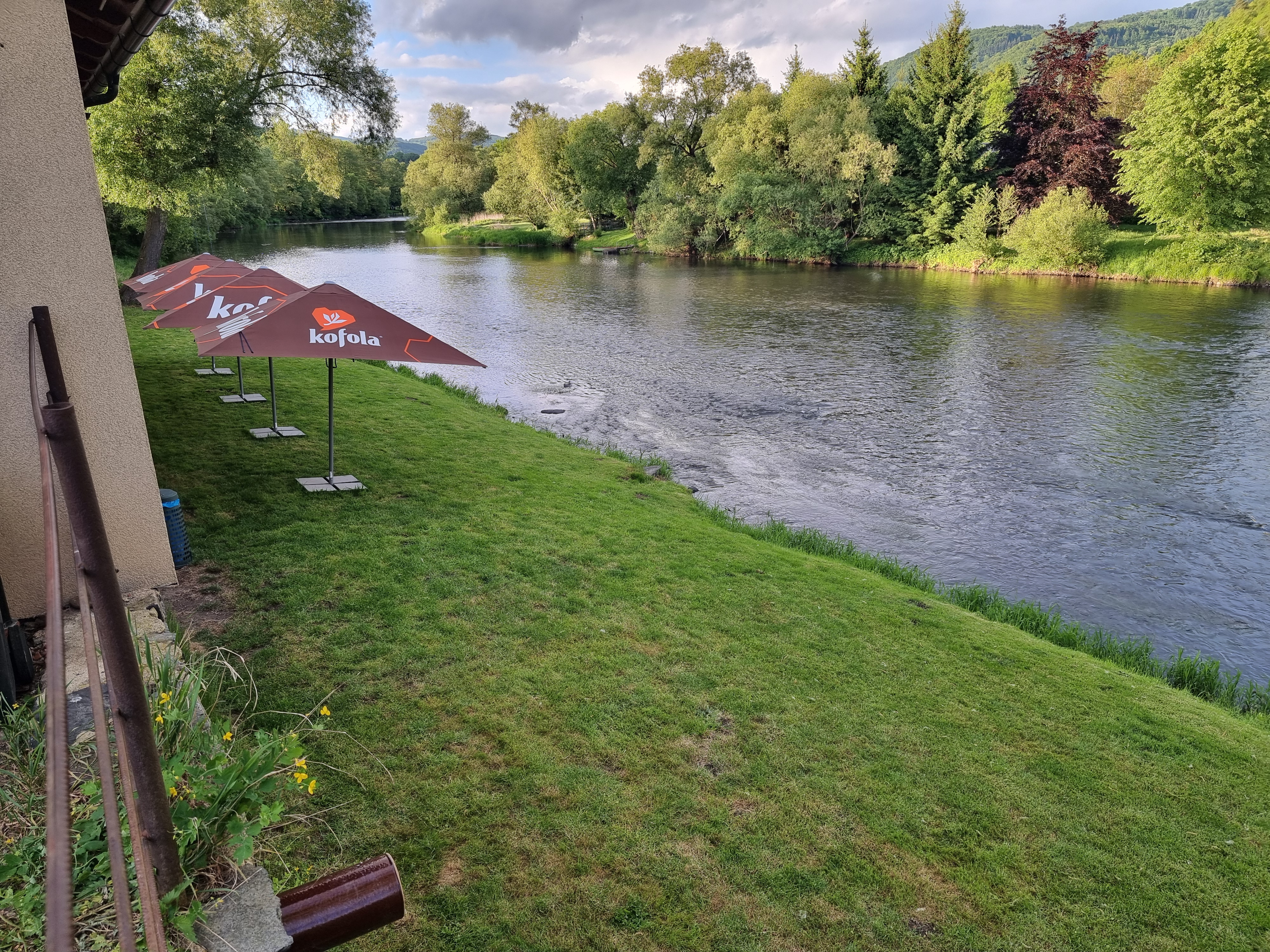 Hospůdka U Vody foto 3