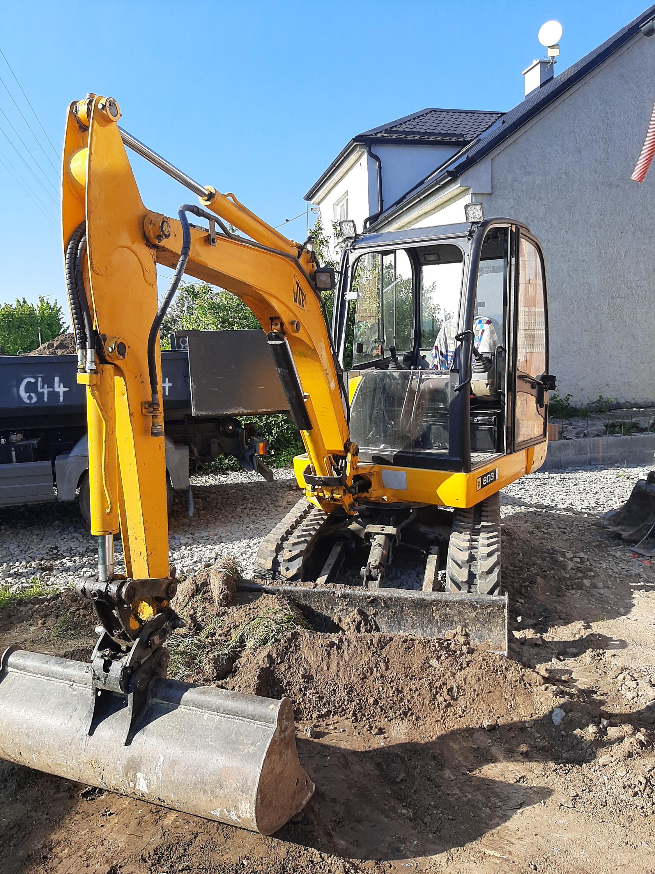 Lukáš Němec - Autodoprava, zemní a výkopové práce foto 3