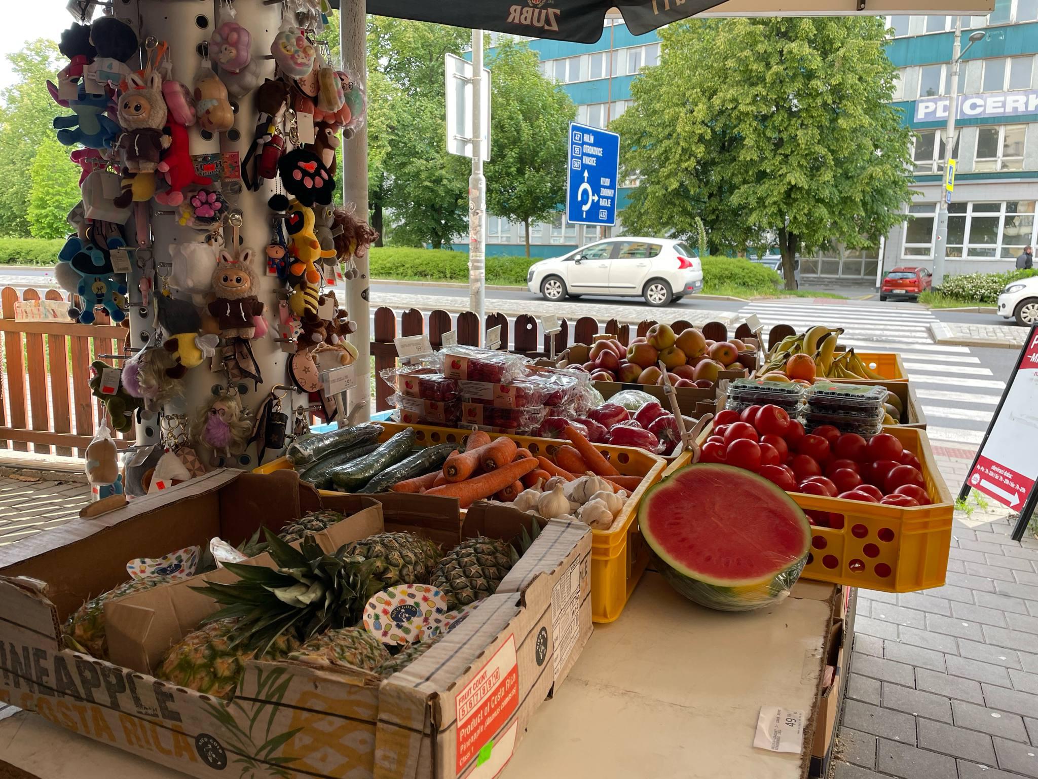 Mini market foto 2