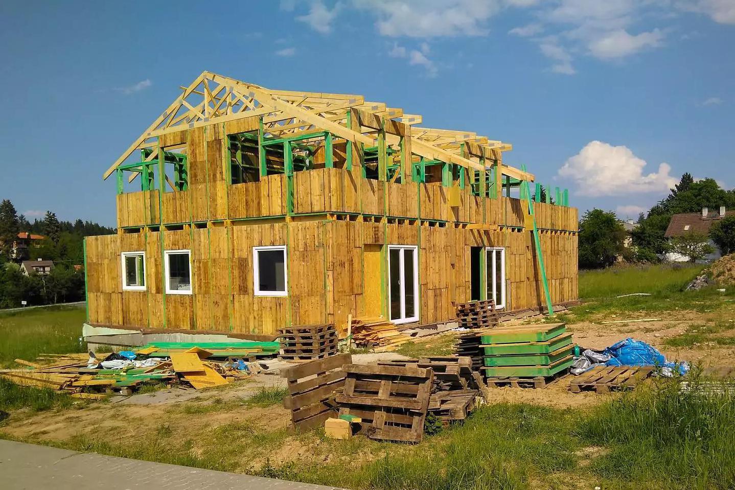 Developerské a komerční projekty