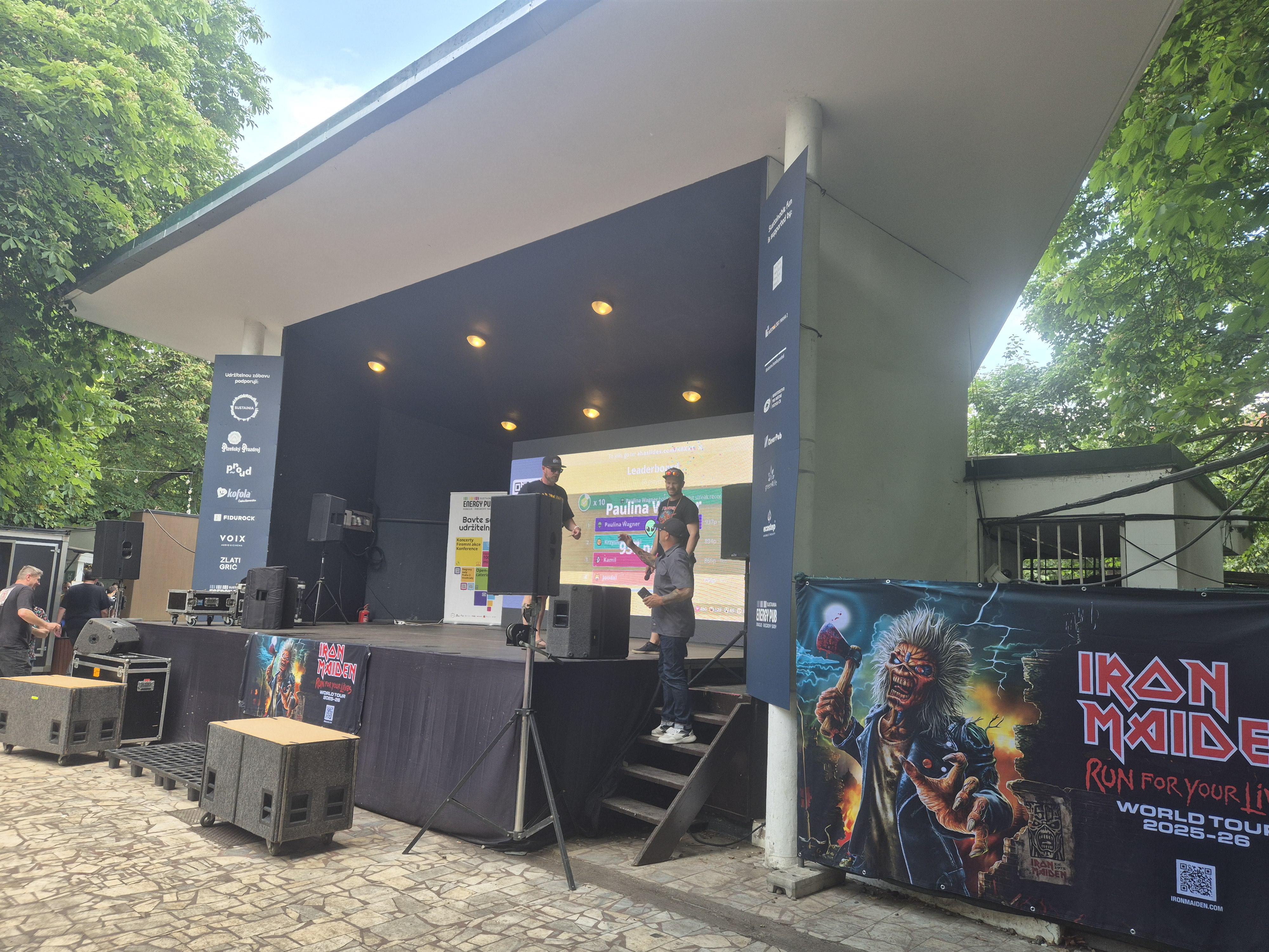 Open air pub park Riegrovy sady foto 3