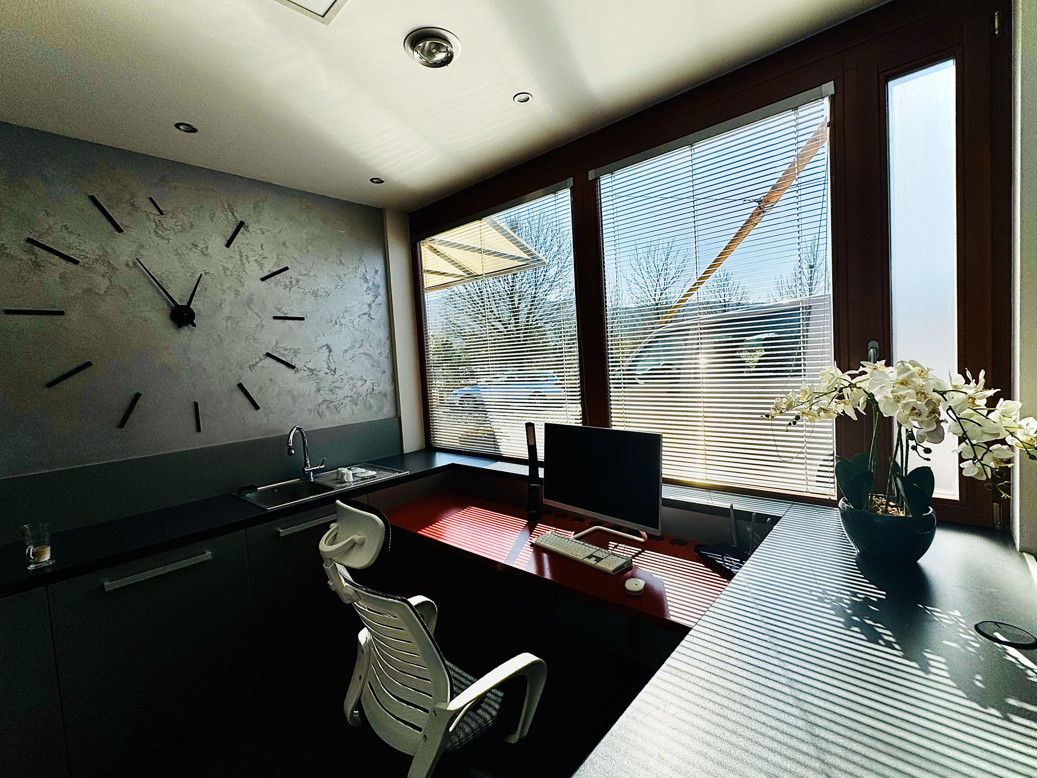 Autopůjčovna Beroun - Králův Dvůr foto 3