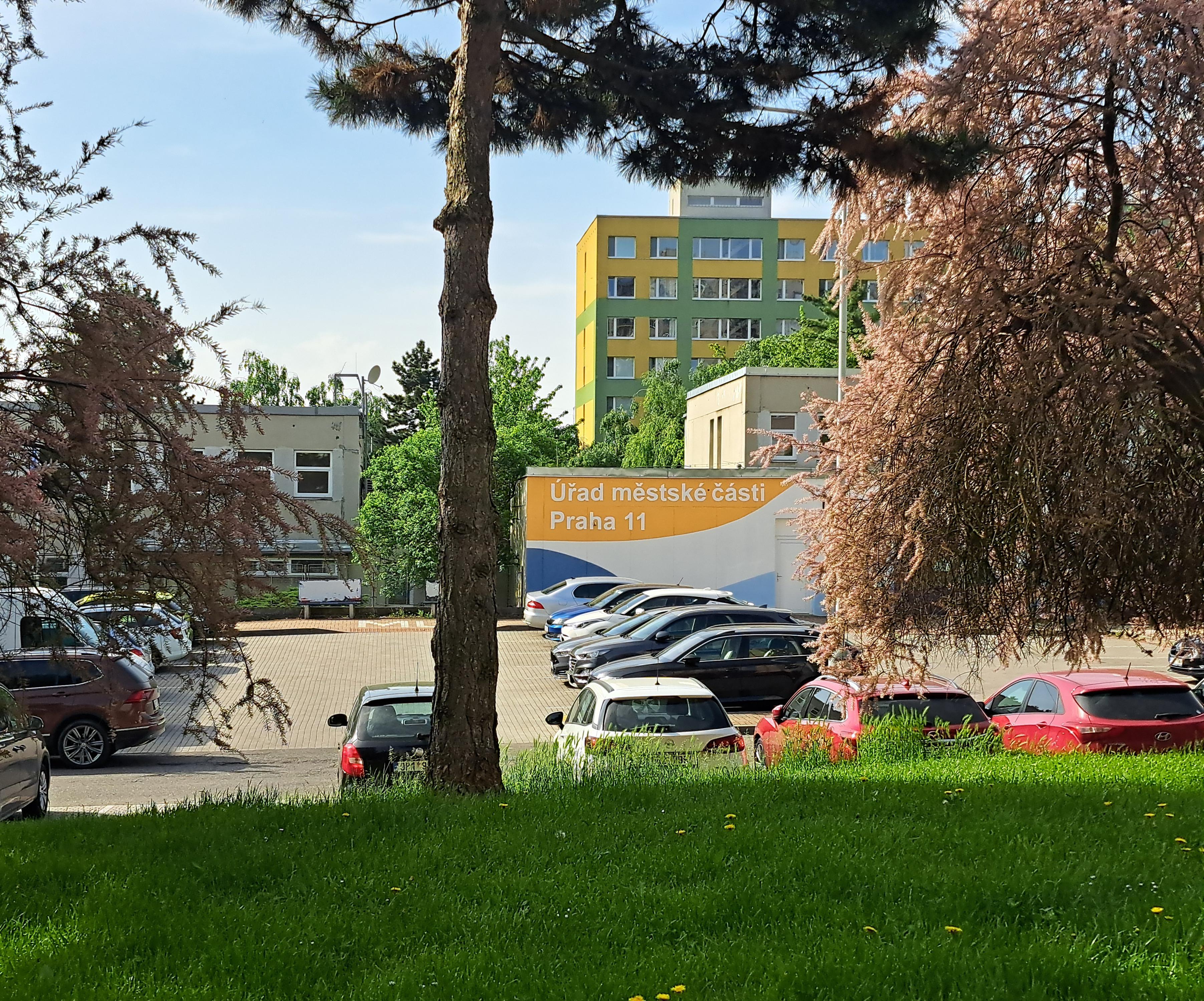 ÚMČ Praha 11 - Odbor živnostenský foto 3