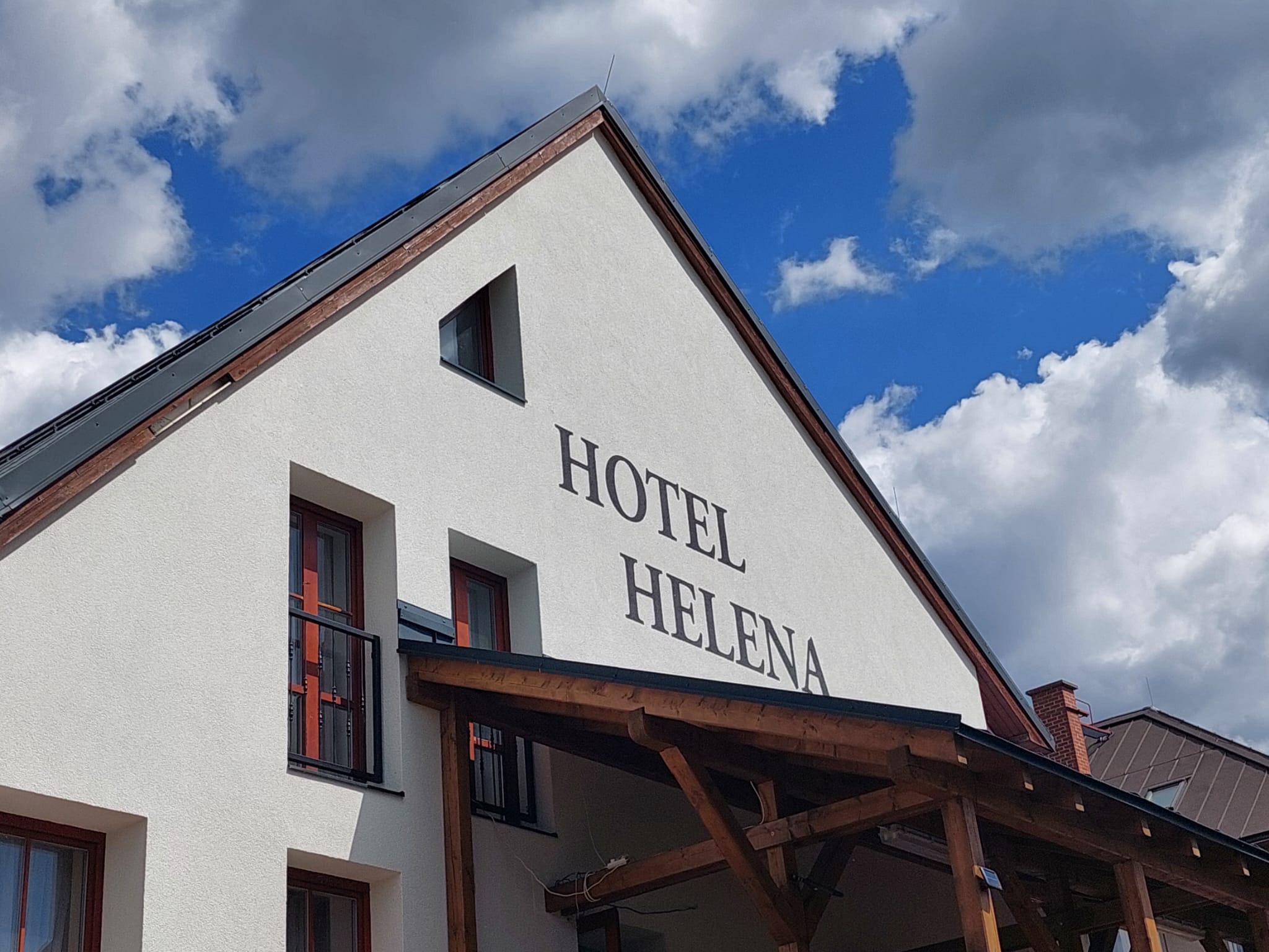 Restaurace Hotelu Helena foto 2