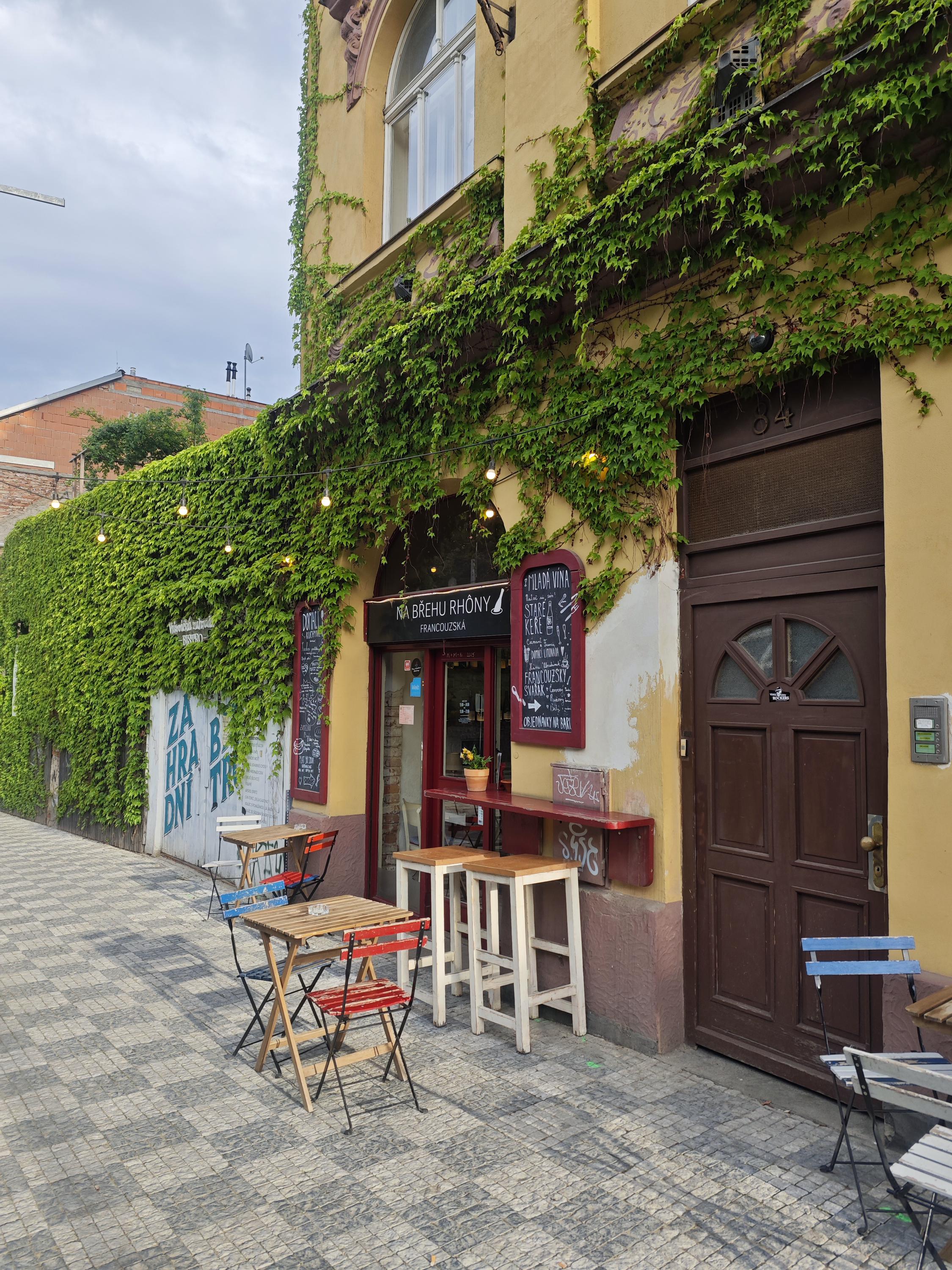 Vinárna Na břehu Rhôny foto 6