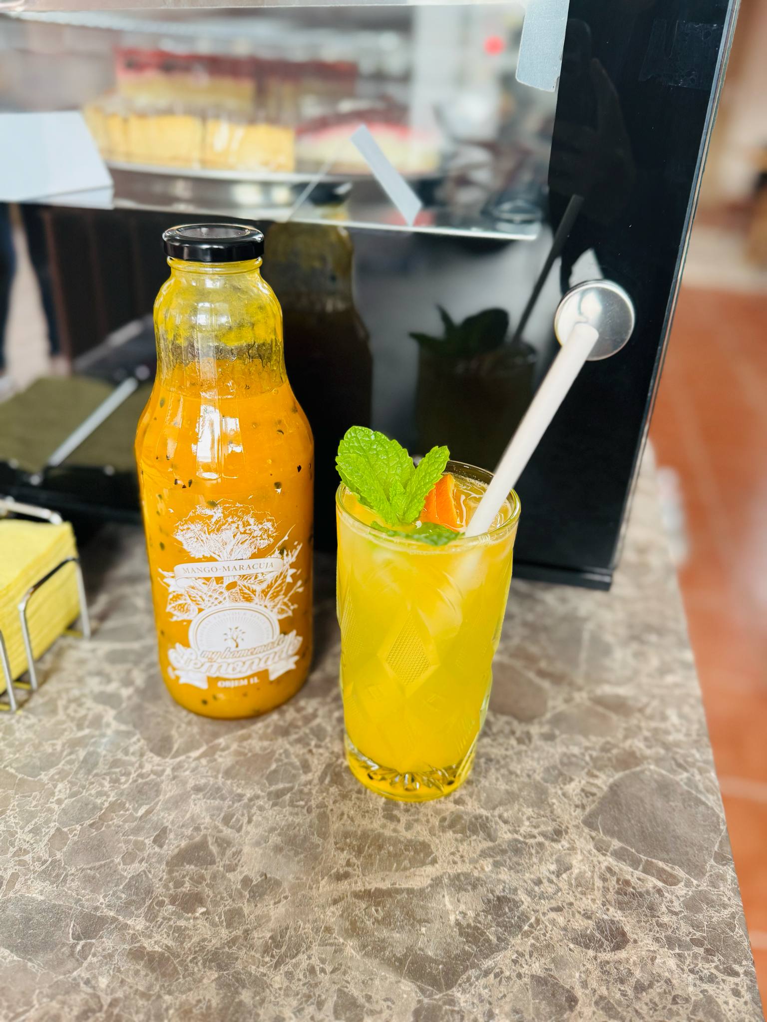 Cukrárna Fénix foto 2