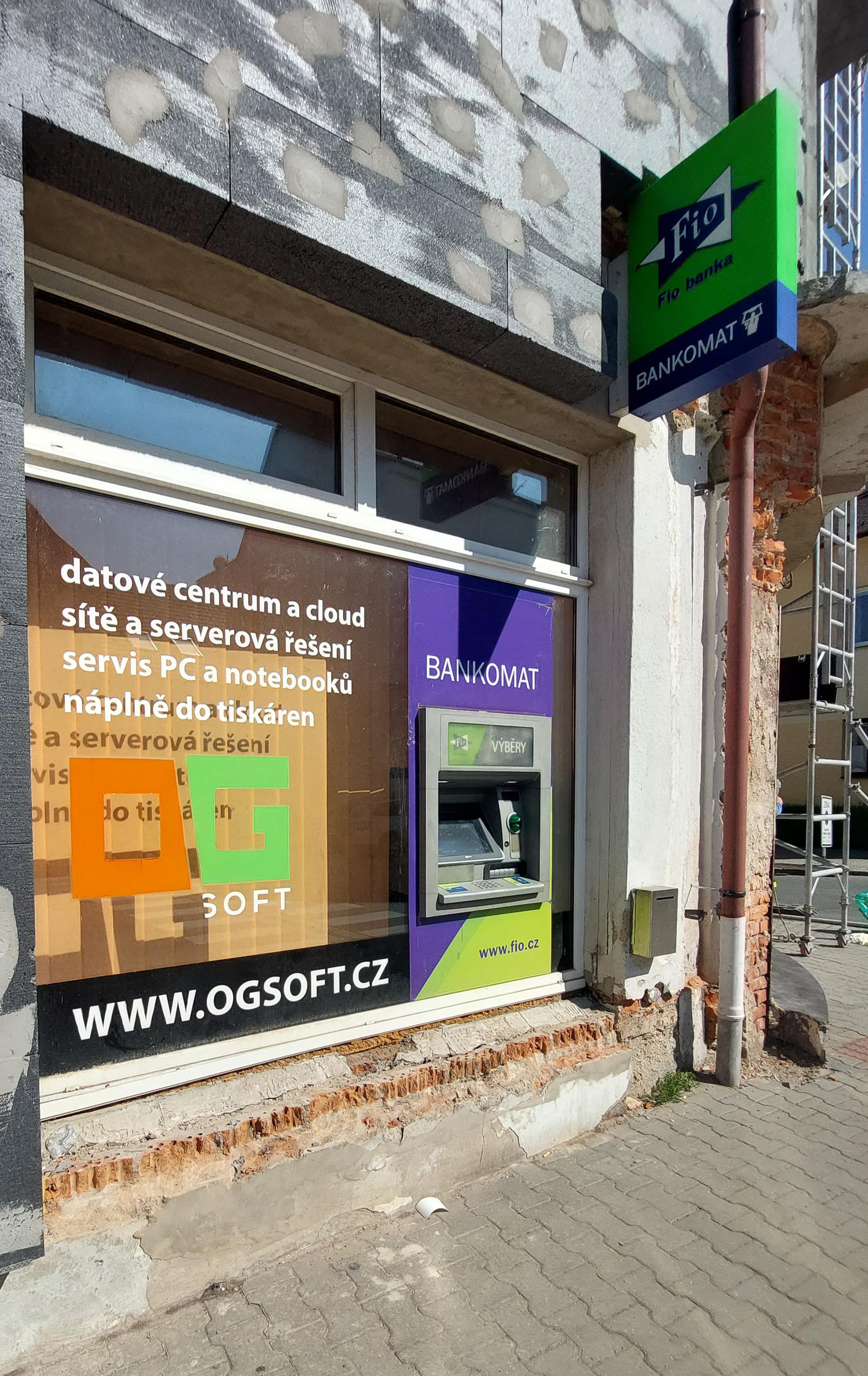 Bankomat Fio banky foto 2