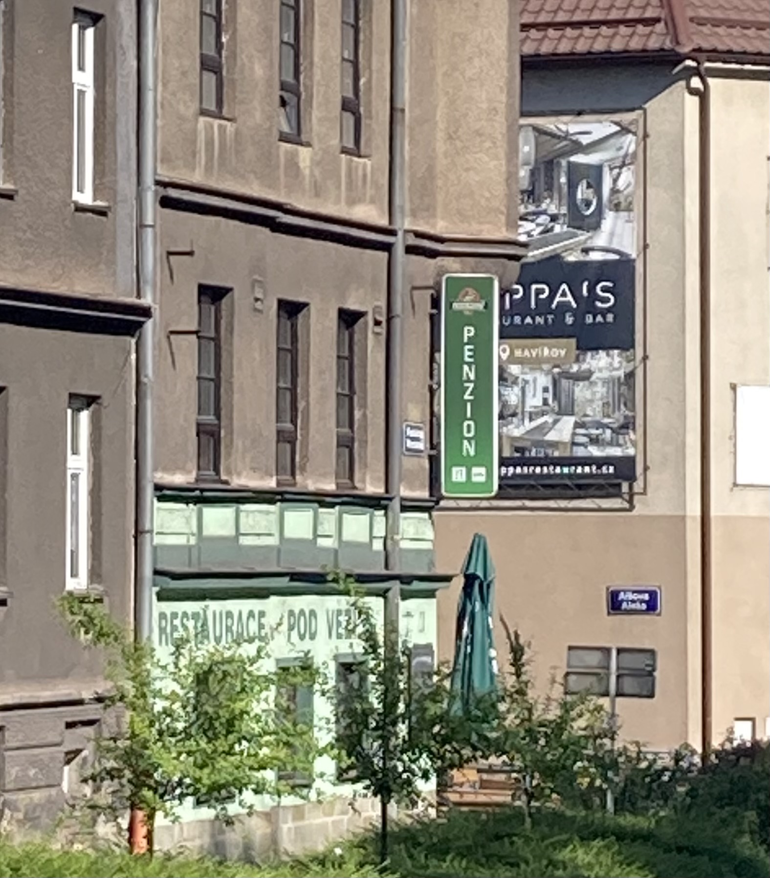 Restaurace Pod Věží foto 3