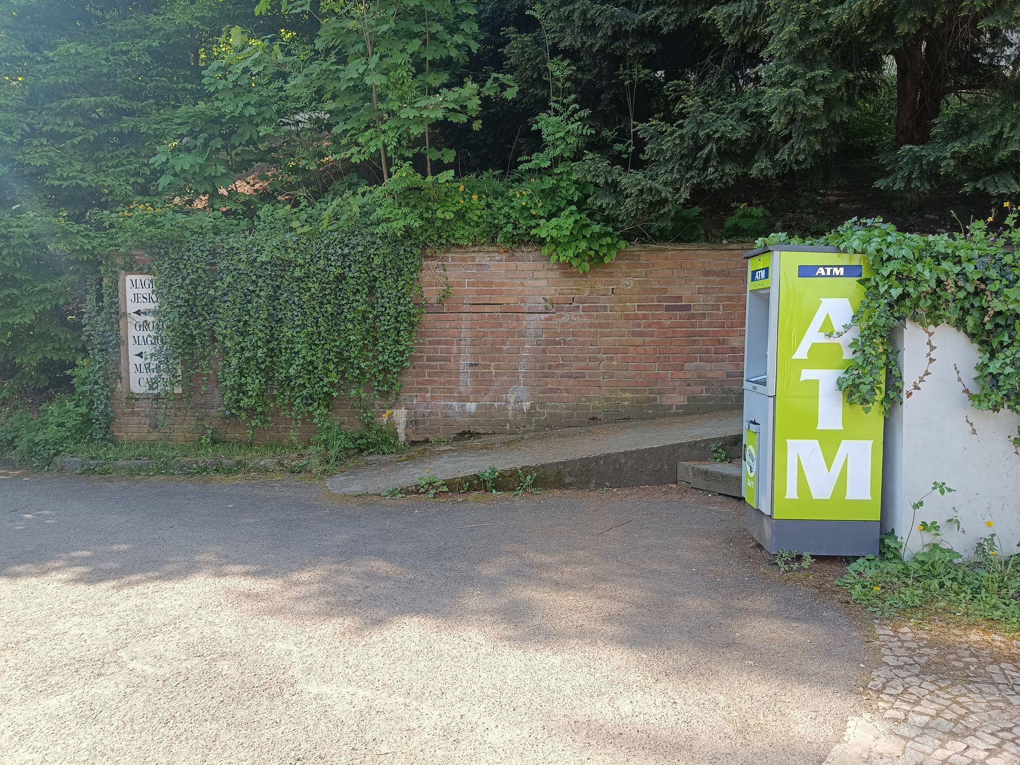 ATM Petřínské sady foto 2