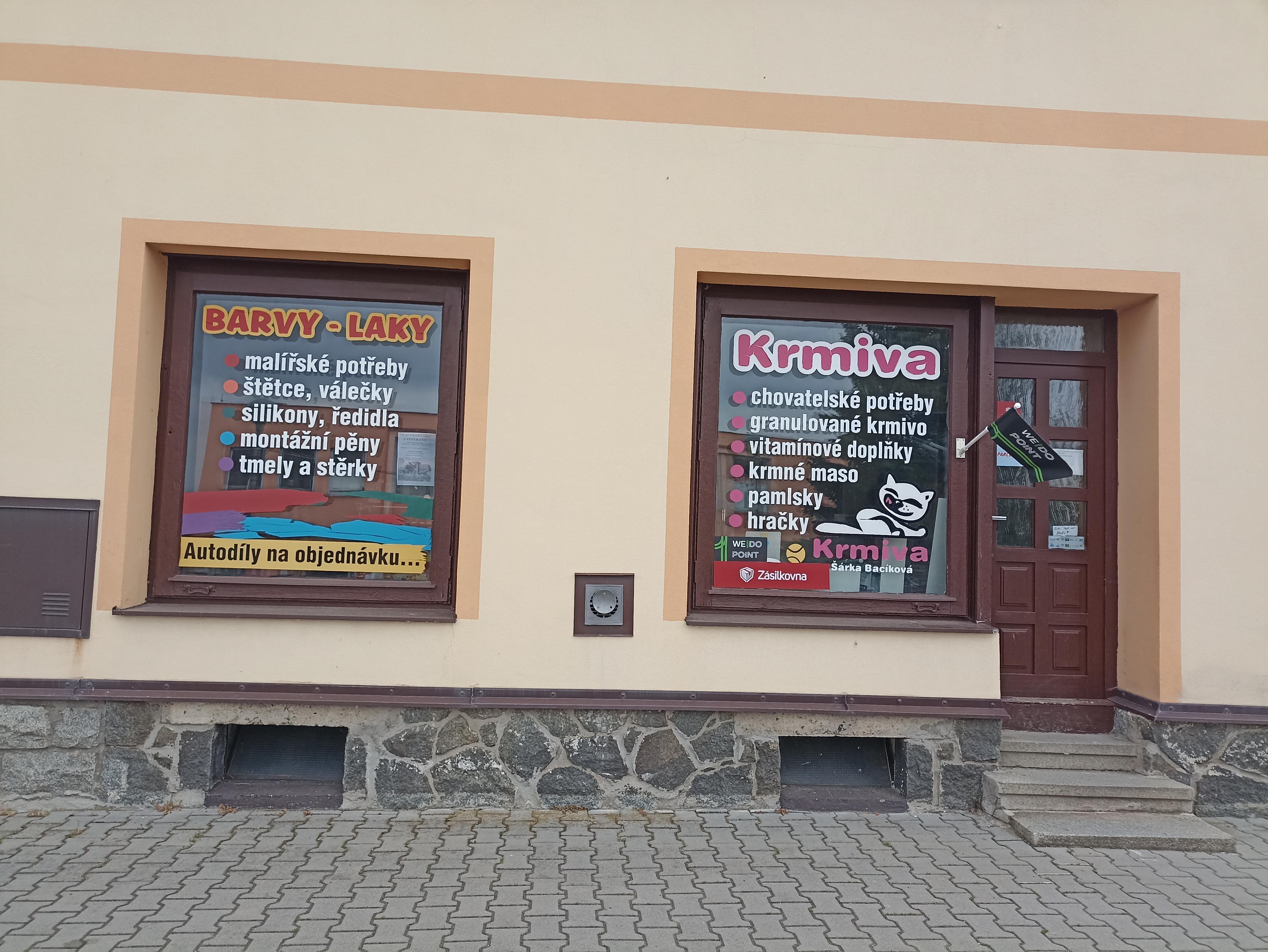 Krmiva, Barvy, Laky foto 5