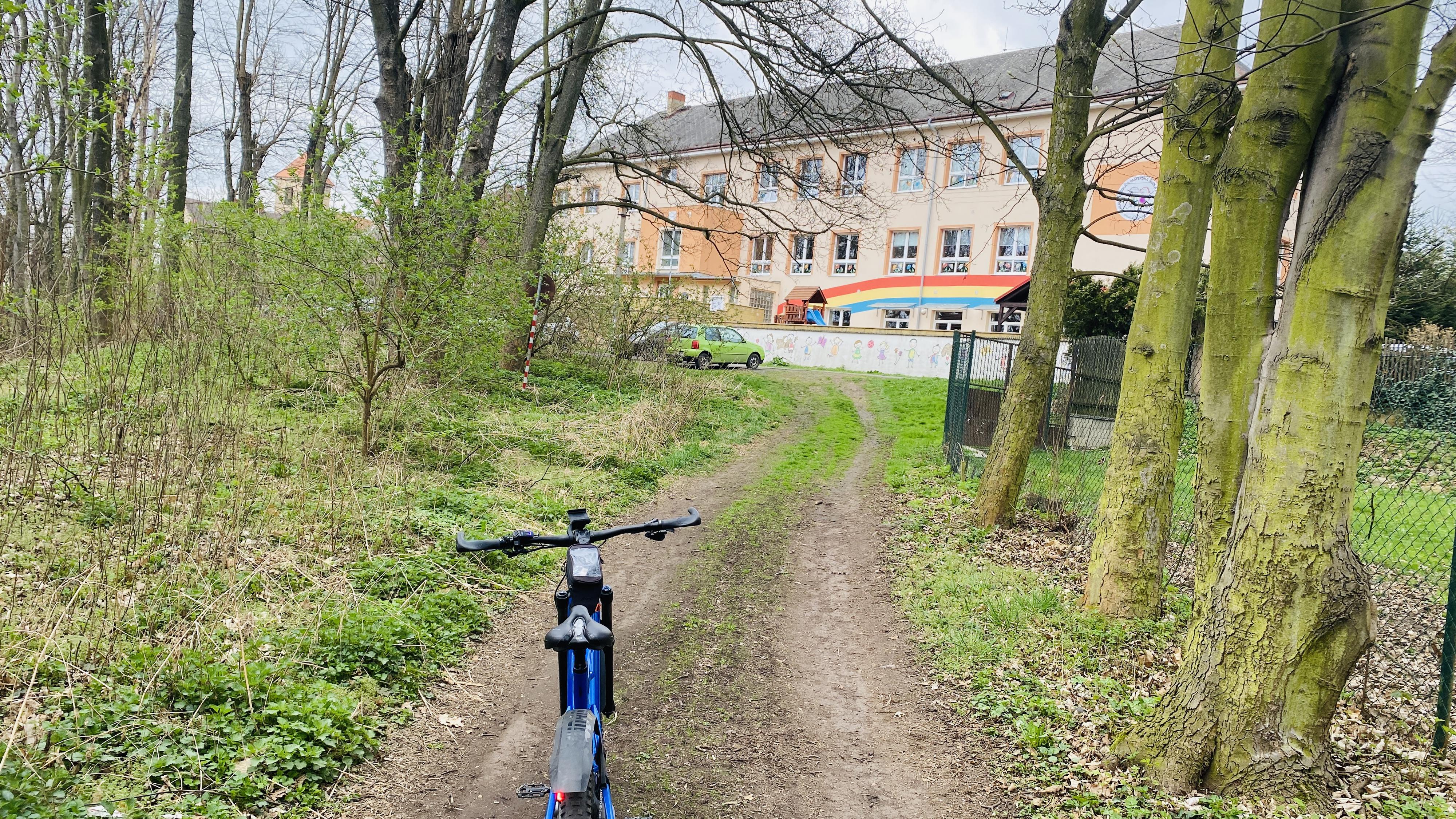 ZŠ a MŠ Zabrušany foto 2