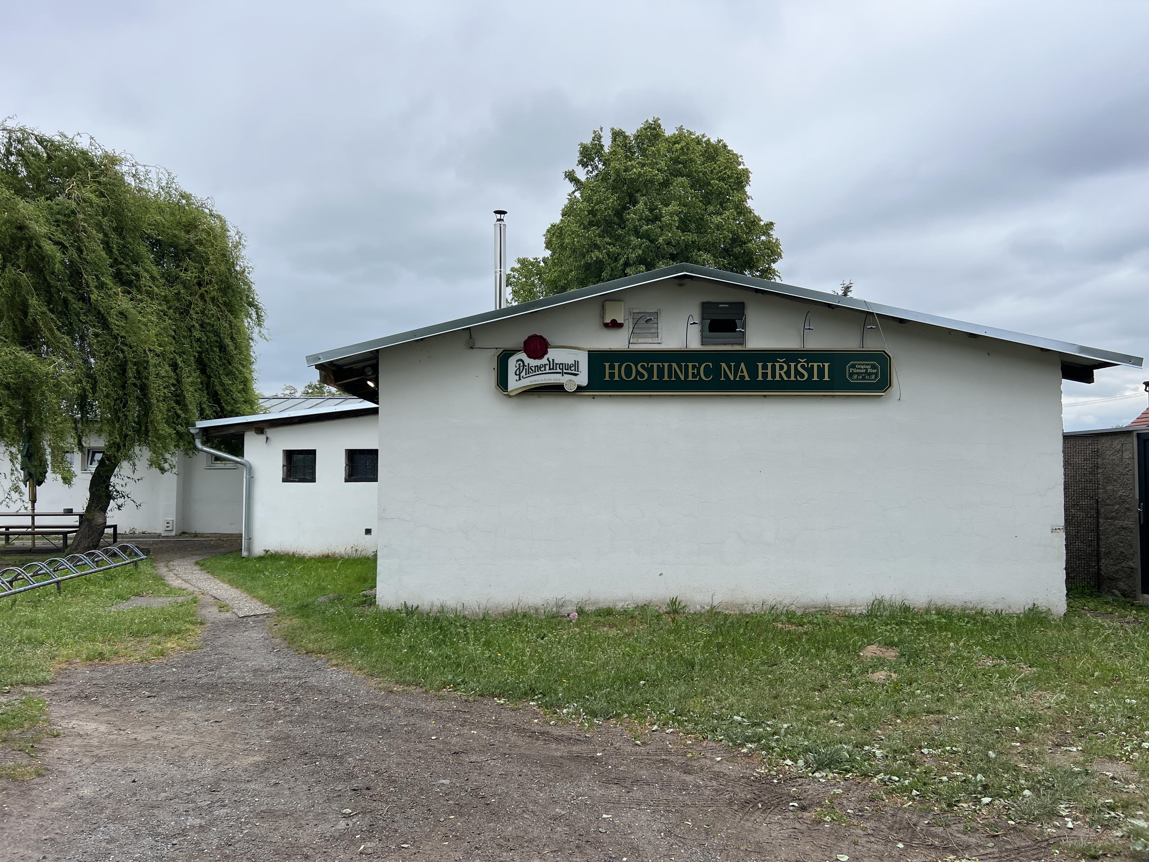 HOSTINEC NA HŘIŠTI foto 2