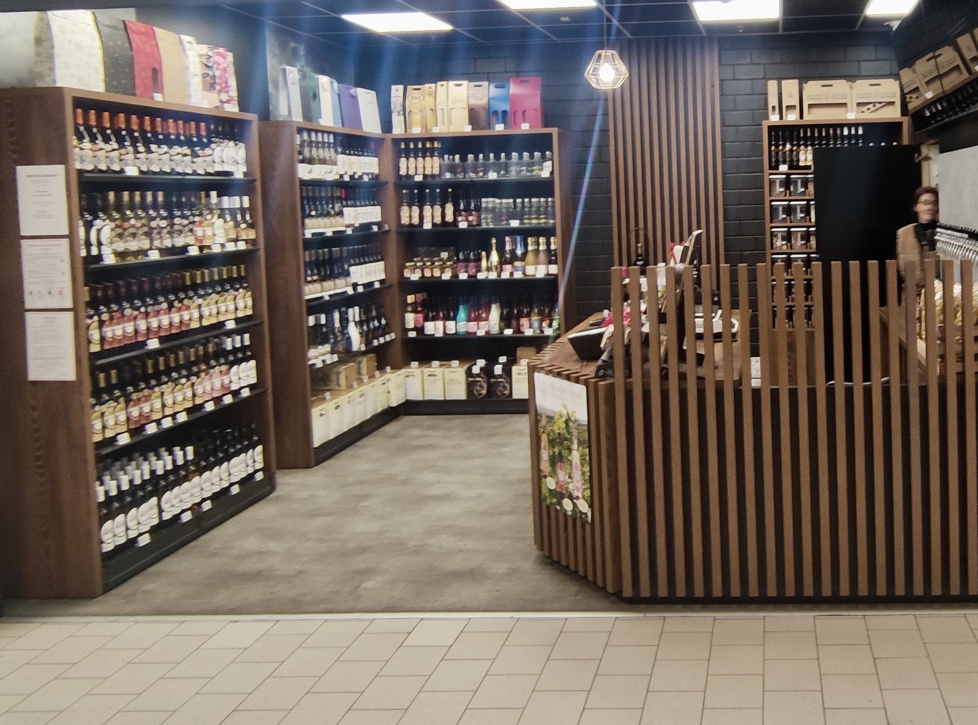 Vinotéka BENONE foto 2