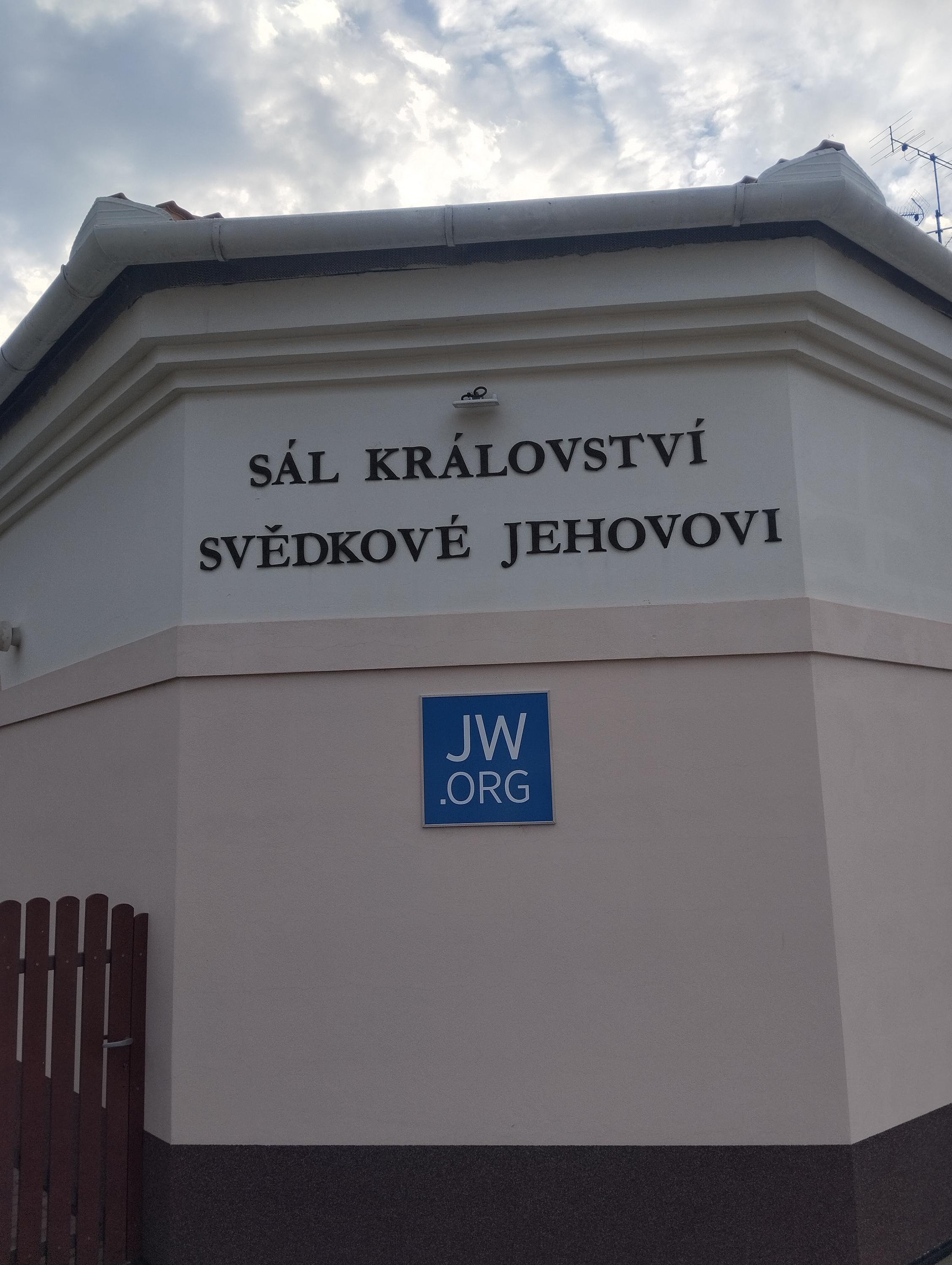 Náboženská společnost Svědkové Jehovovi foto 3